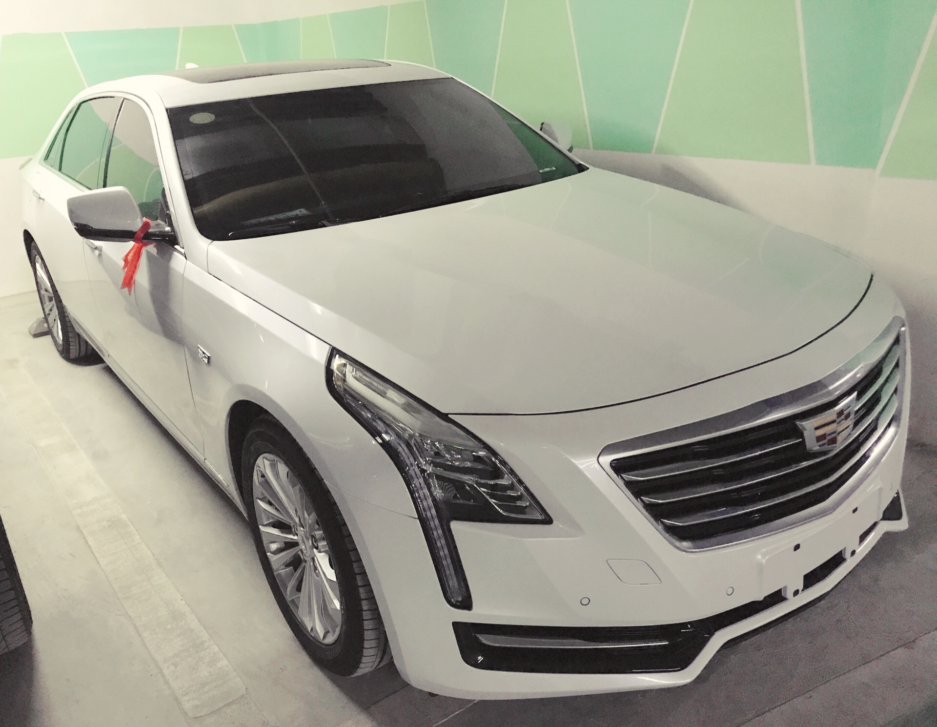 [车版专栏-提车作业]赶着末班车,提了老款洗浴王ct6,简单发作业防一血