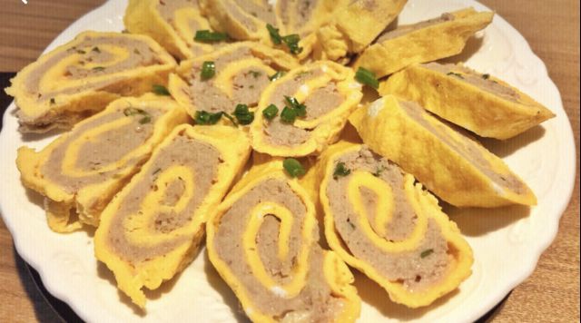 恩基爱厨艺美食交流 大佬们,科普一下这个叫啥,怎么做吧 我叫它蛋卷肉