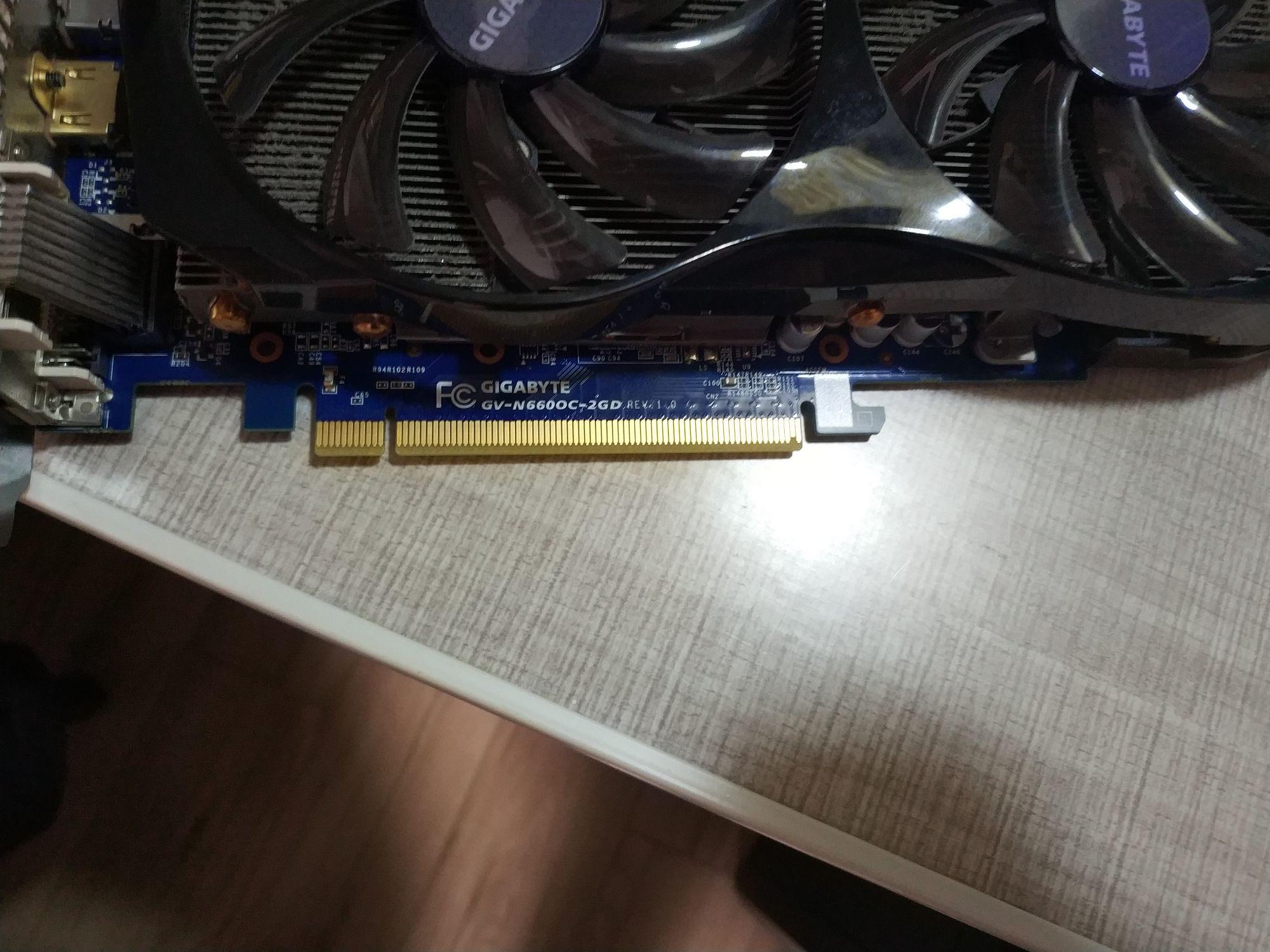 电脑硬件技嘉gvn660oc2gdgtx660显卡一块