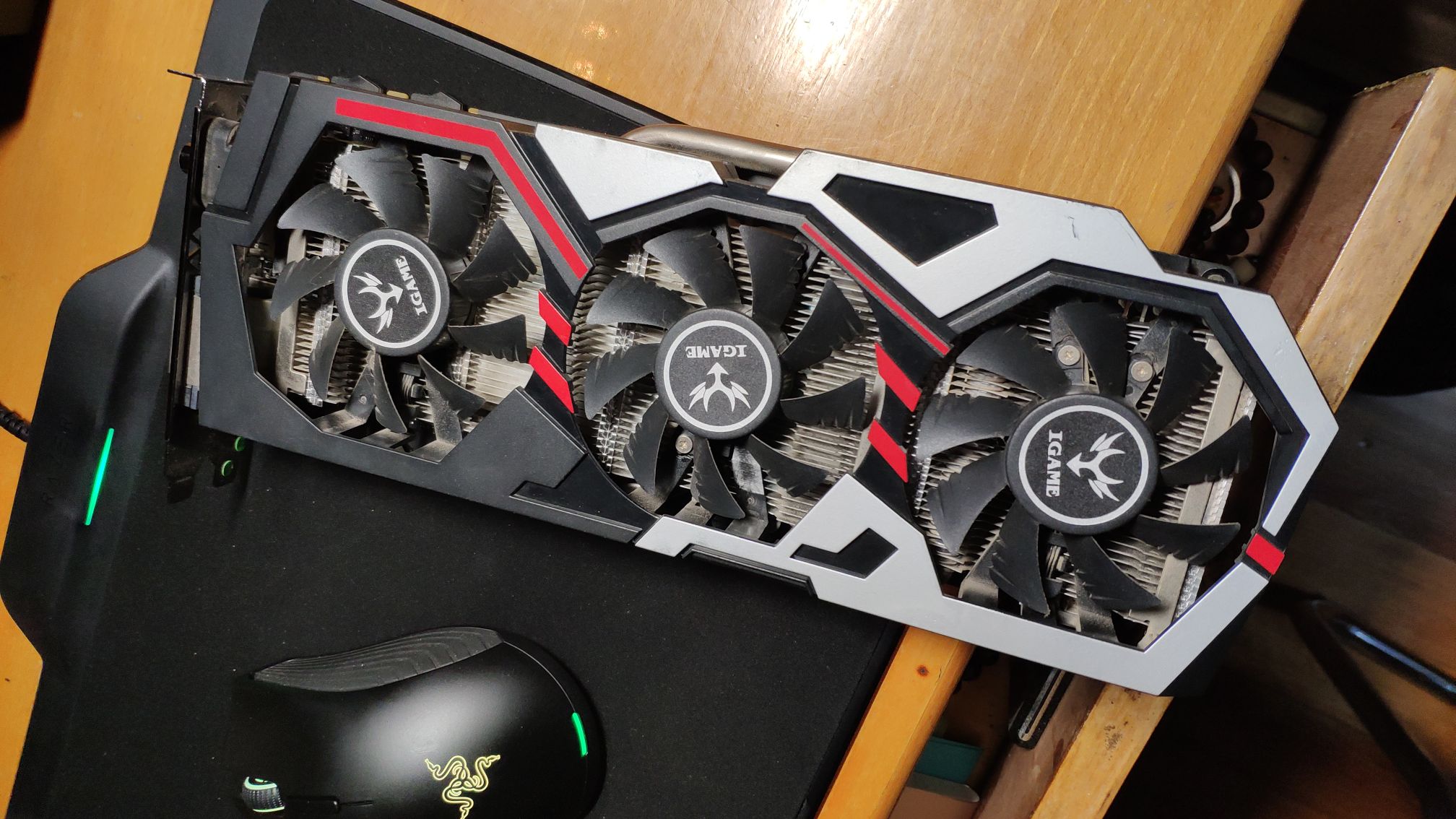 电脑硬件出一个七彩虹1070