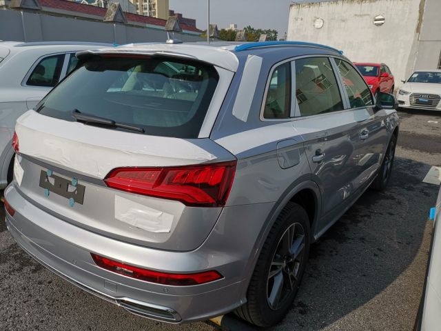 订的q5l花剑银到了