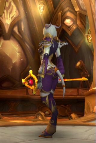 黑海岸战争前线的蓝装布甲上衣幻化能刷出来吗