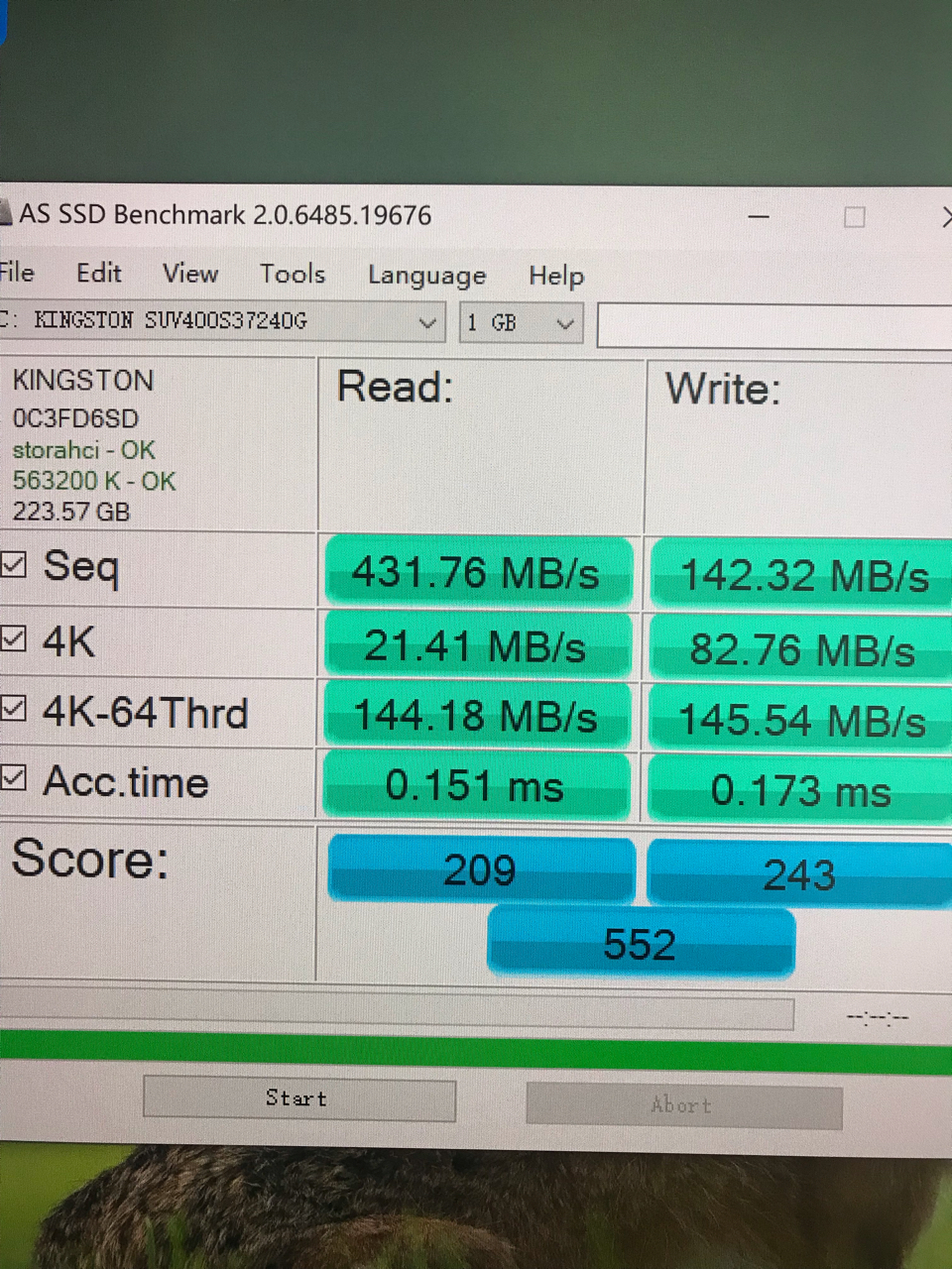给大家提供个数据大号u盘金士顿uv400和860evo跑分对比