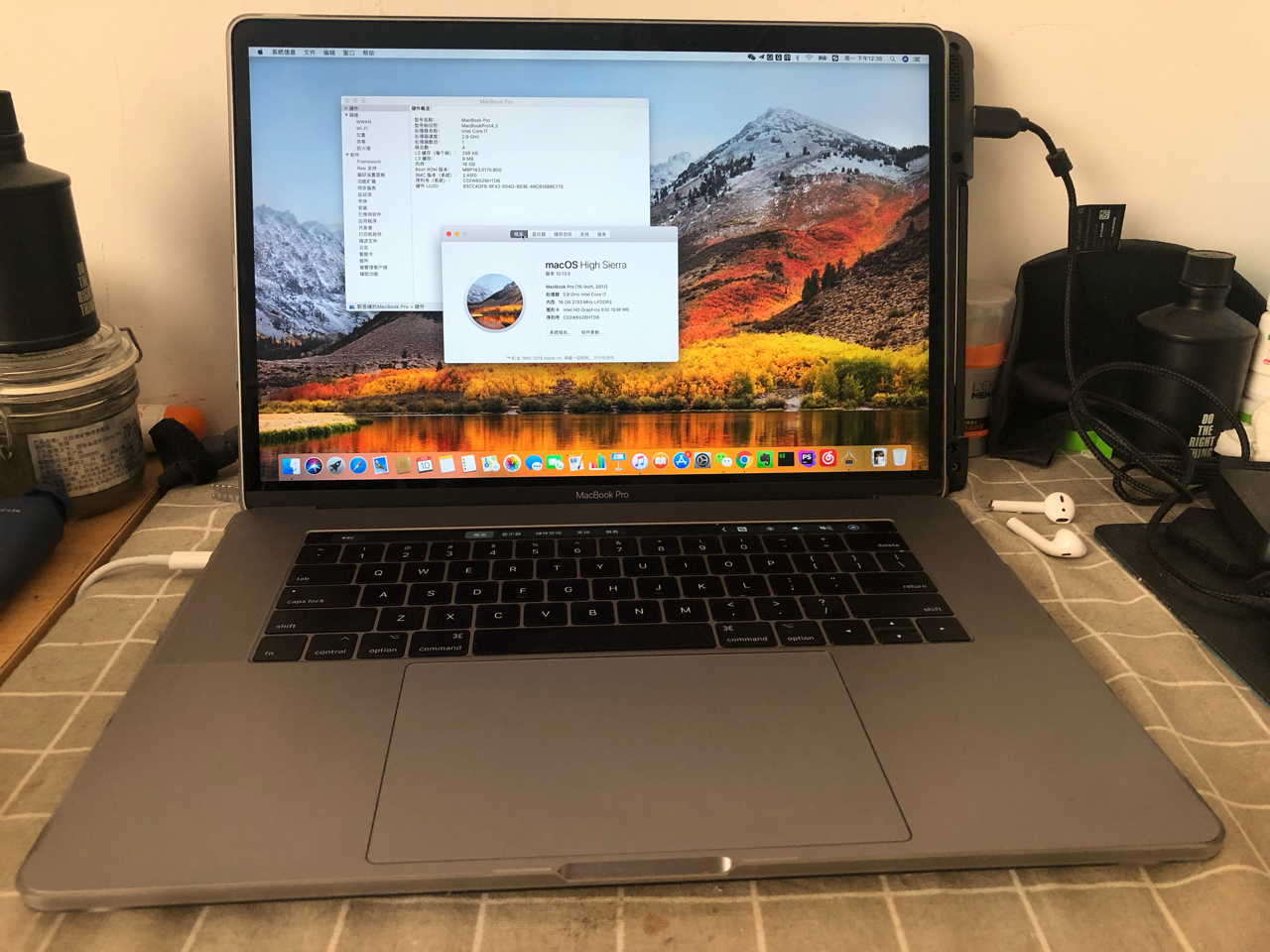 电脑整机2017顶配15寸mbp年初购于美国五次电池循环送340的保护壳价格