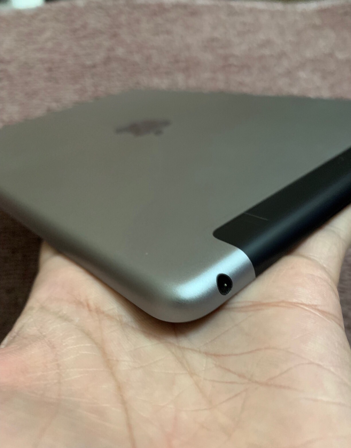 手机平板出ipadpro一代128g国行插卡2500