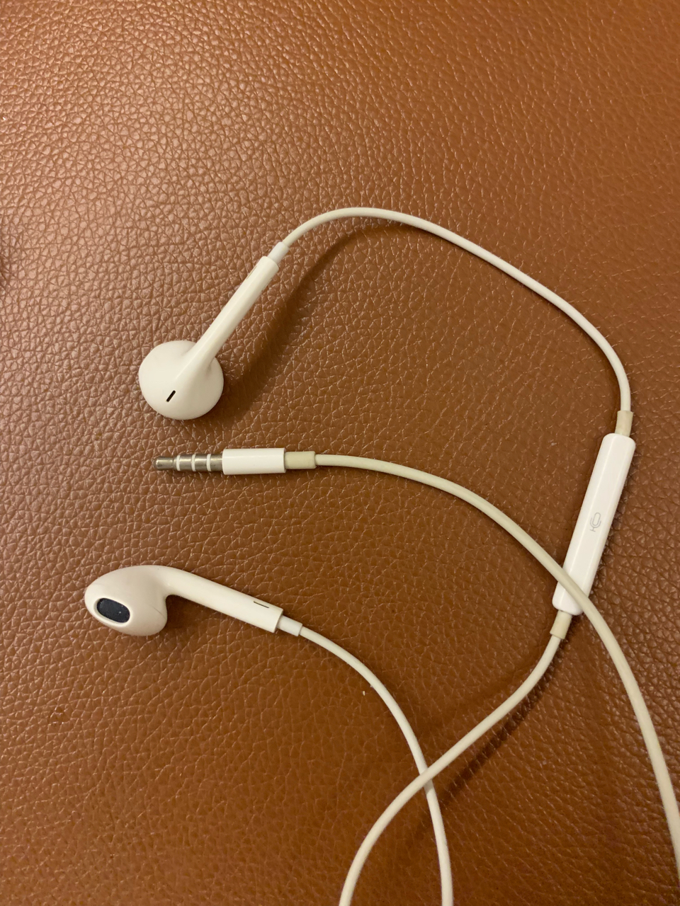 [耳机音响]被鸽重出,苹果耳机白圈3.5mm接口,明盘见链接