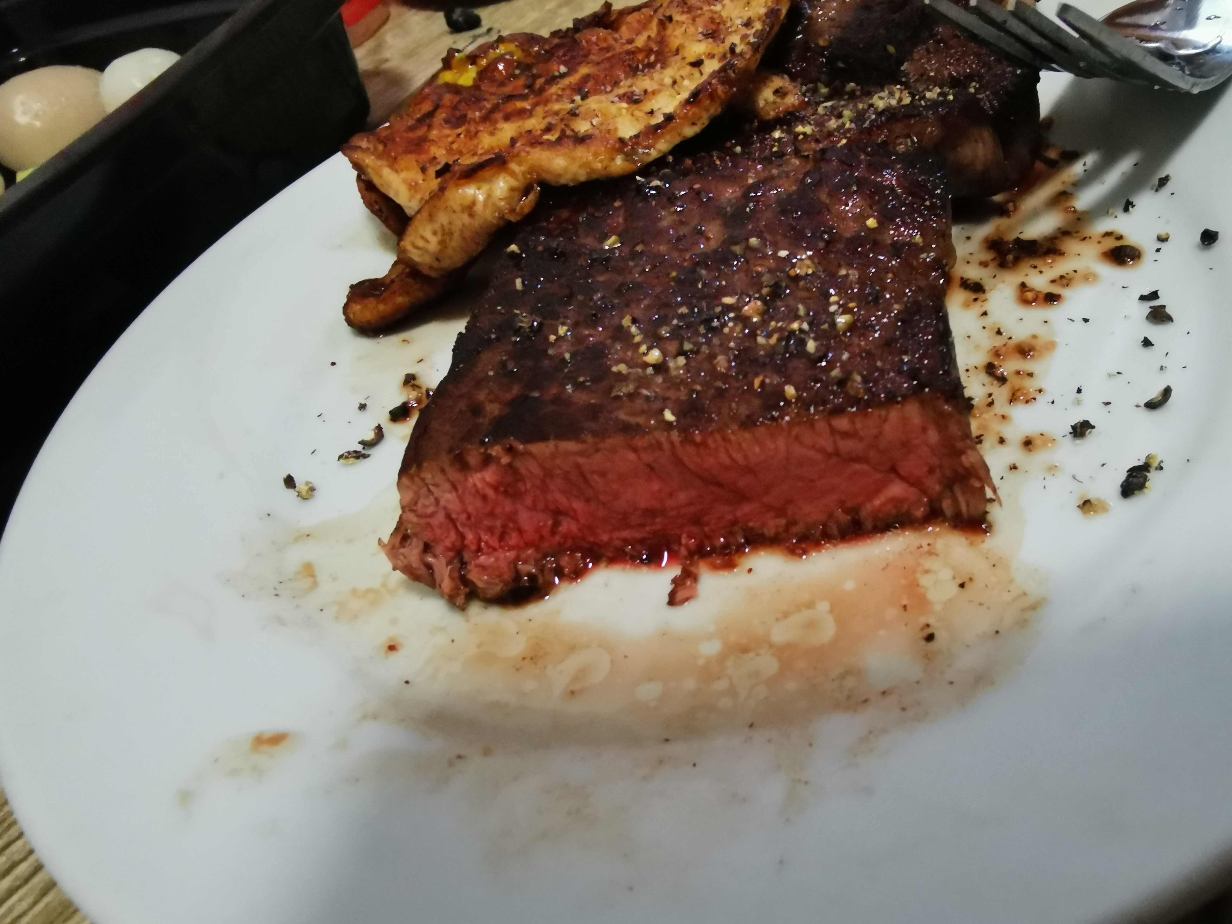 周末晚餐之黑暗牛排