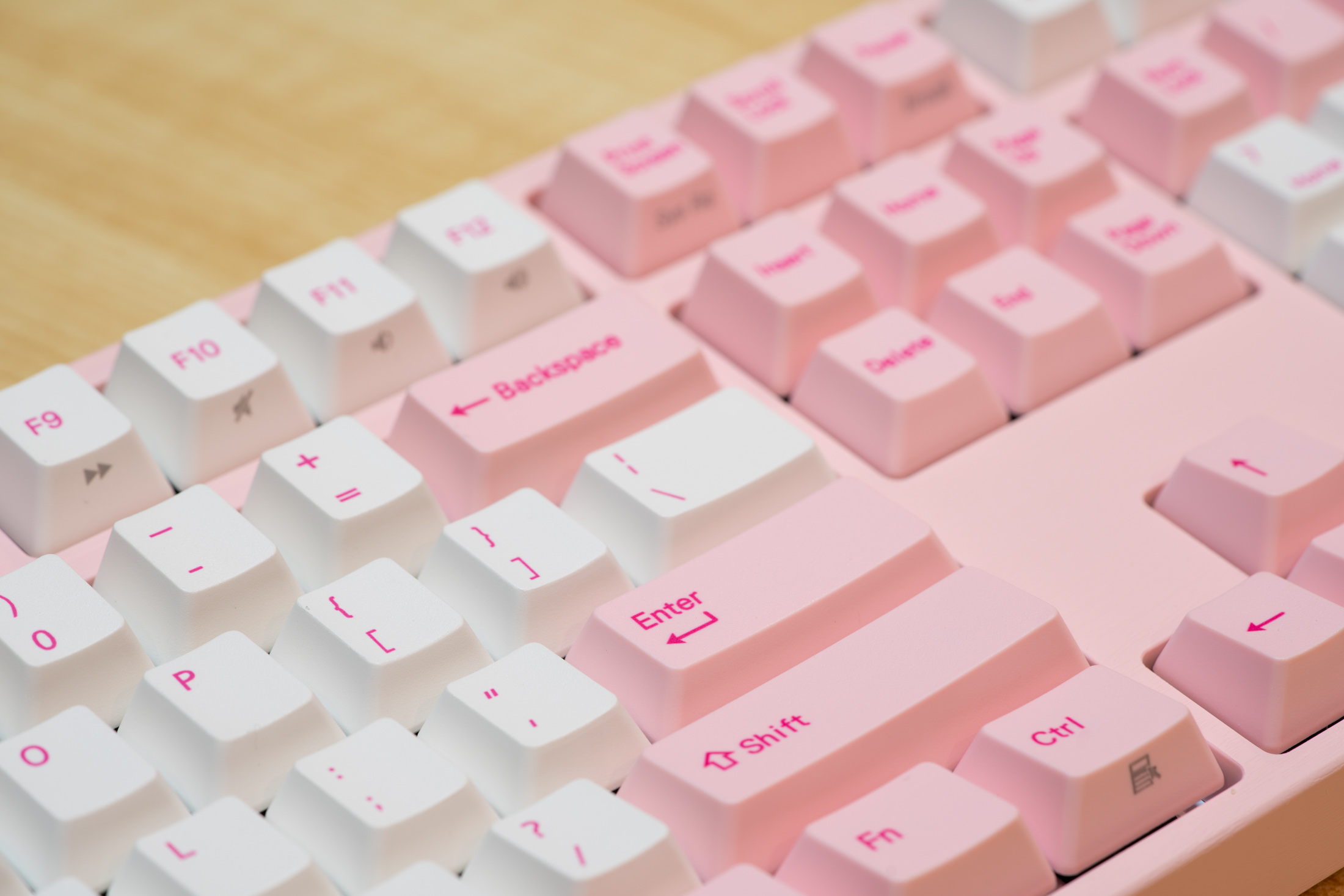 作业贴第一把机械键盘阿米洛樱花