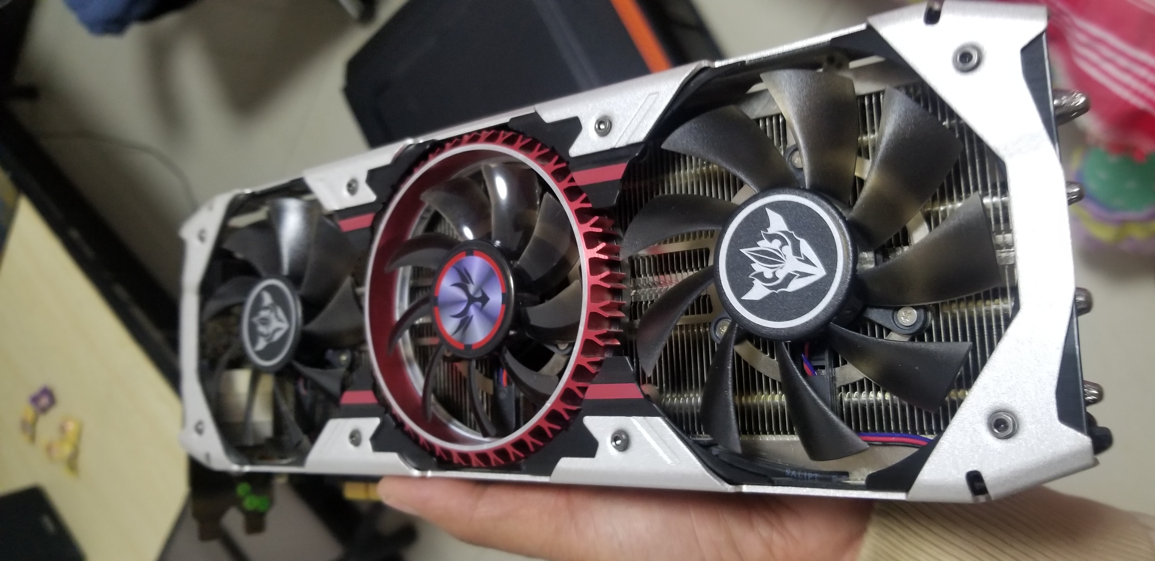 电脑硬件出三手七彩虹1080tiad