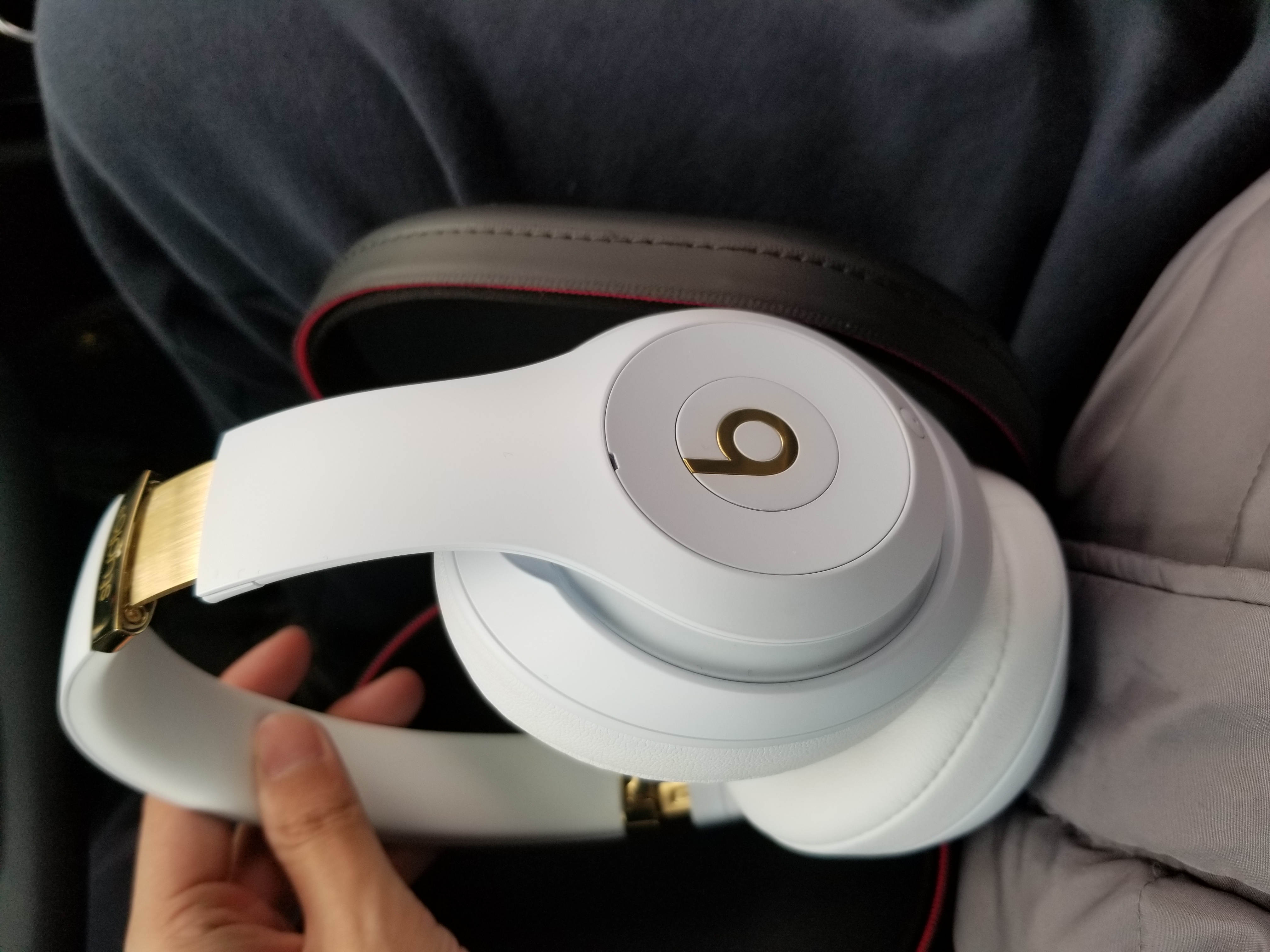 耳机音响beatsstudio3wireless白色