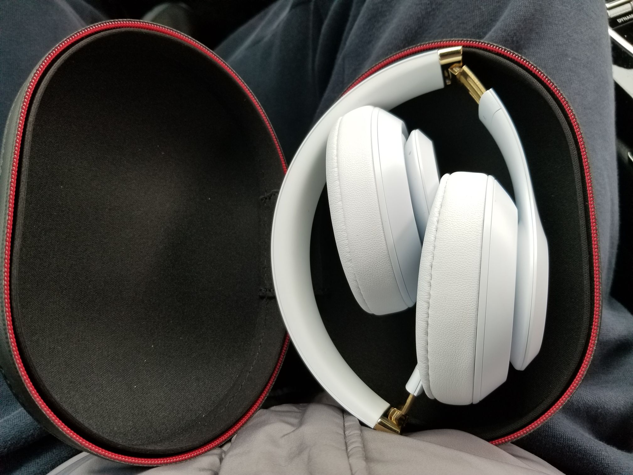 耳机音响beatsstudio3wireless白色