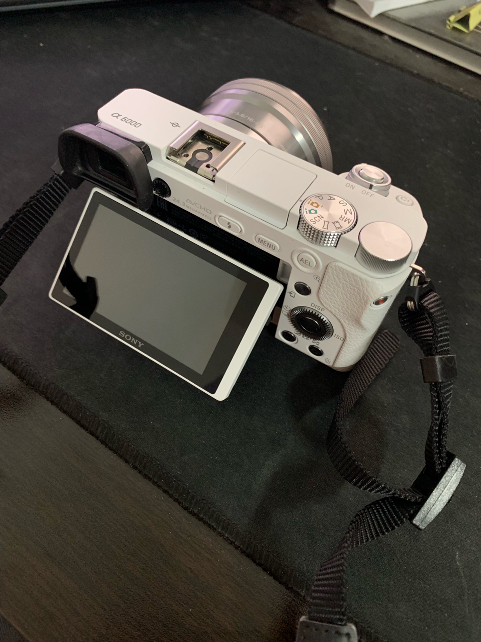 [影像设备]sony a6000 白色微单 16-55mm