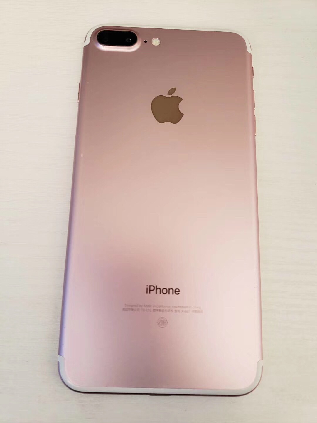 [手机平板]已出在交易1800出国行玫瑰金iphone 7 plus 32g
