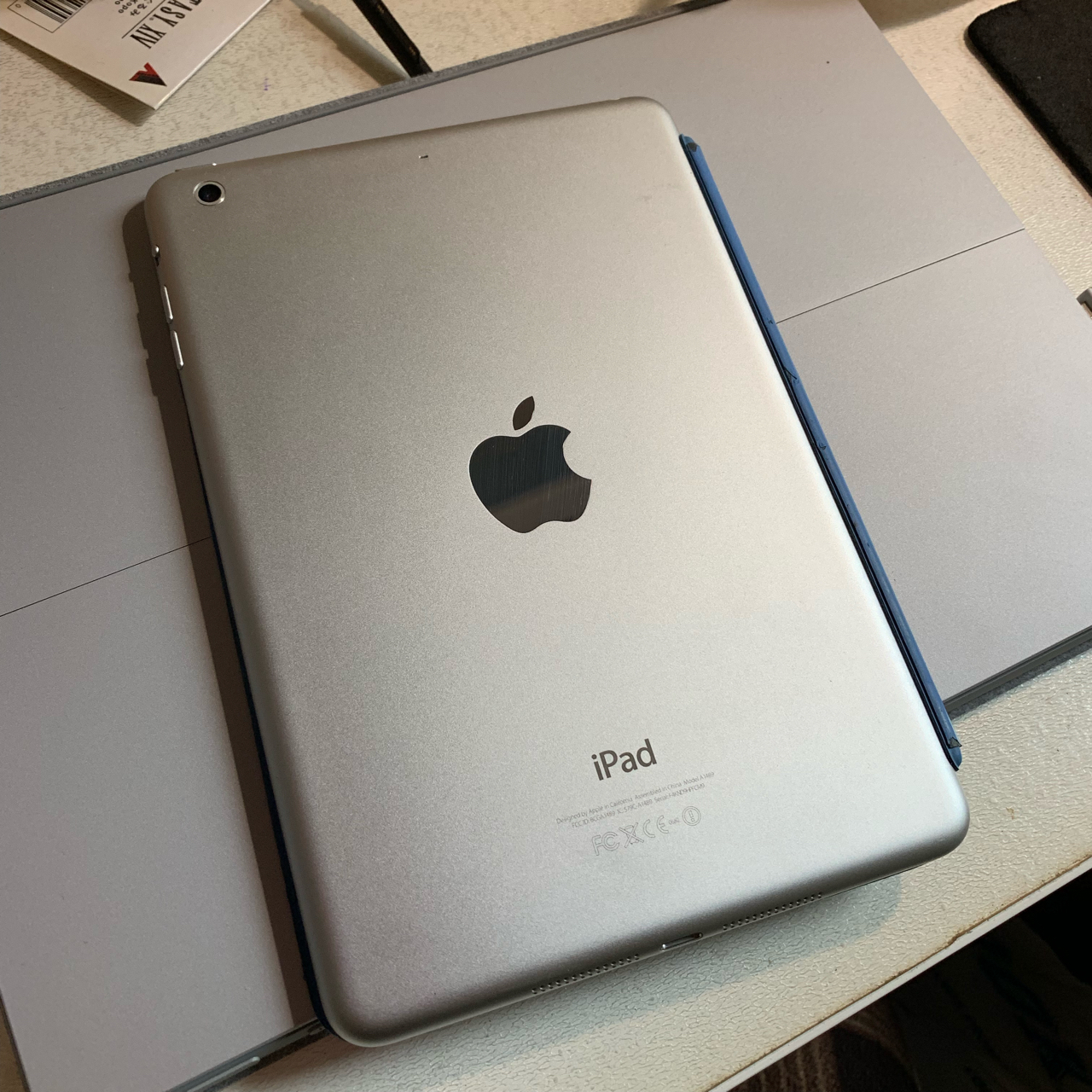 已出800出台ipadmini2港版32g白色