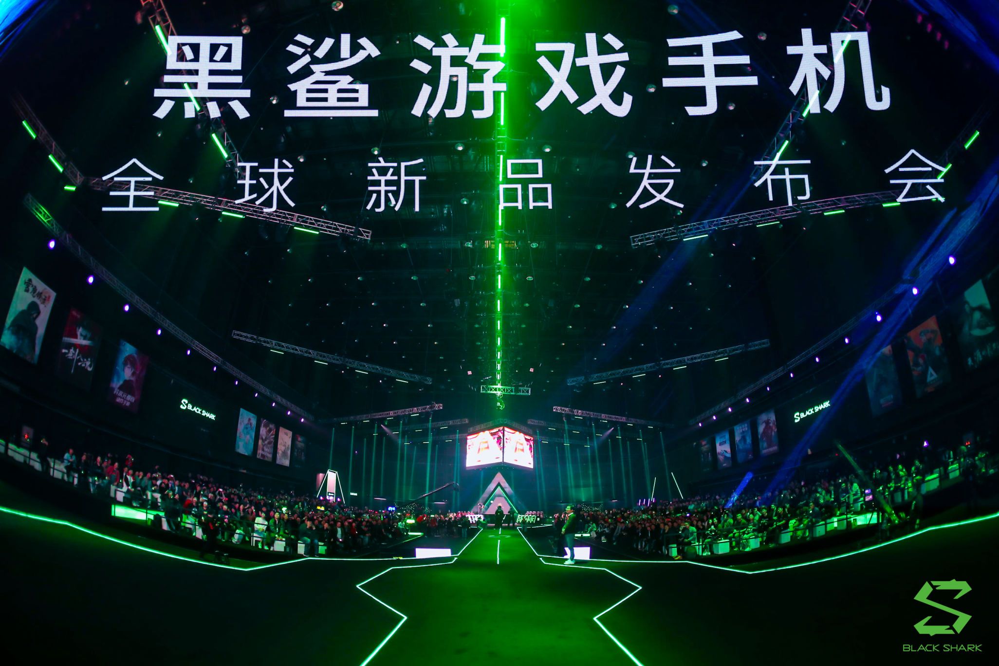 黑鲨游戏手机2实力诠释操控之王玩家体验再升级