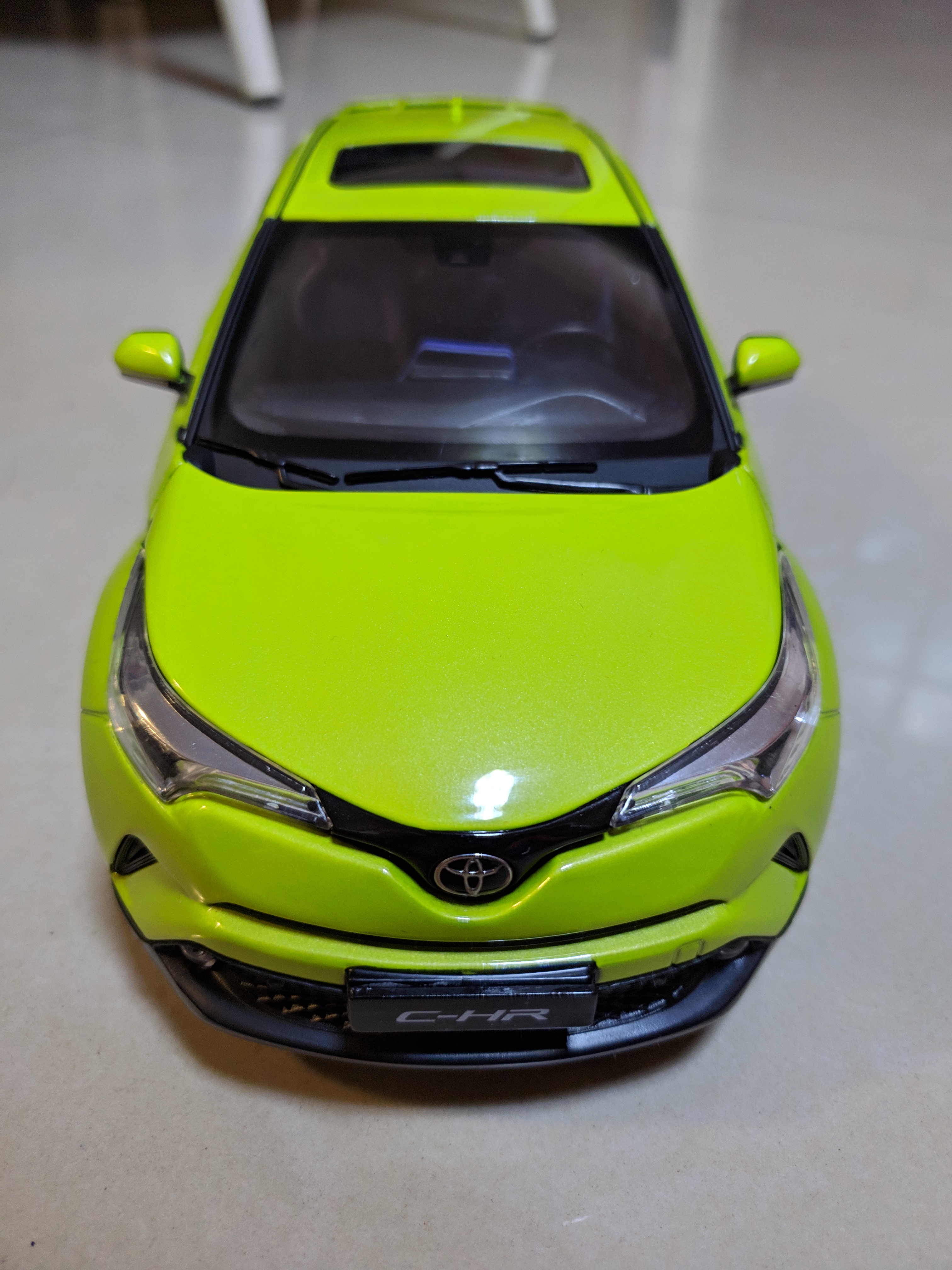 哈哈哈新提了一台丰田chr车