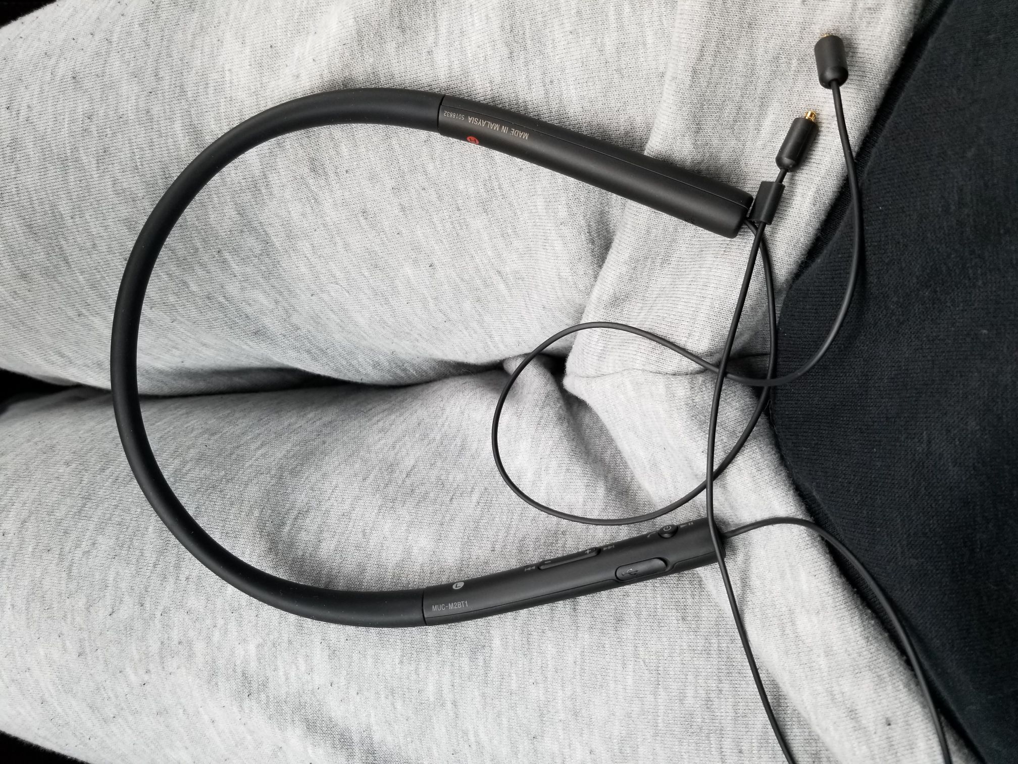 耳机音响索尼mucm2bt1无线耳机接收器