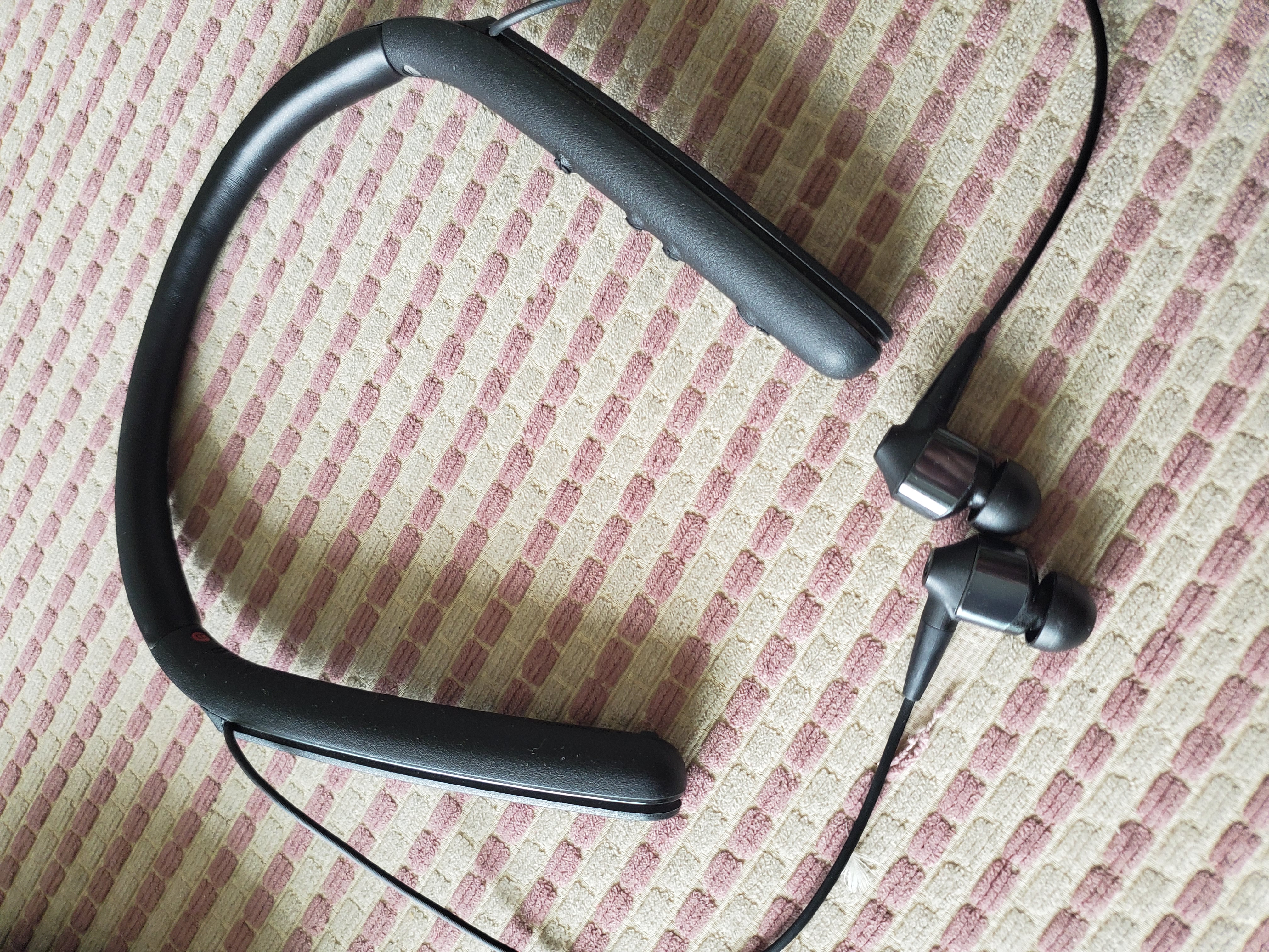 耳机音响出正品国行黑色索尼wi1000x无线蓝牙降噪耳机已出