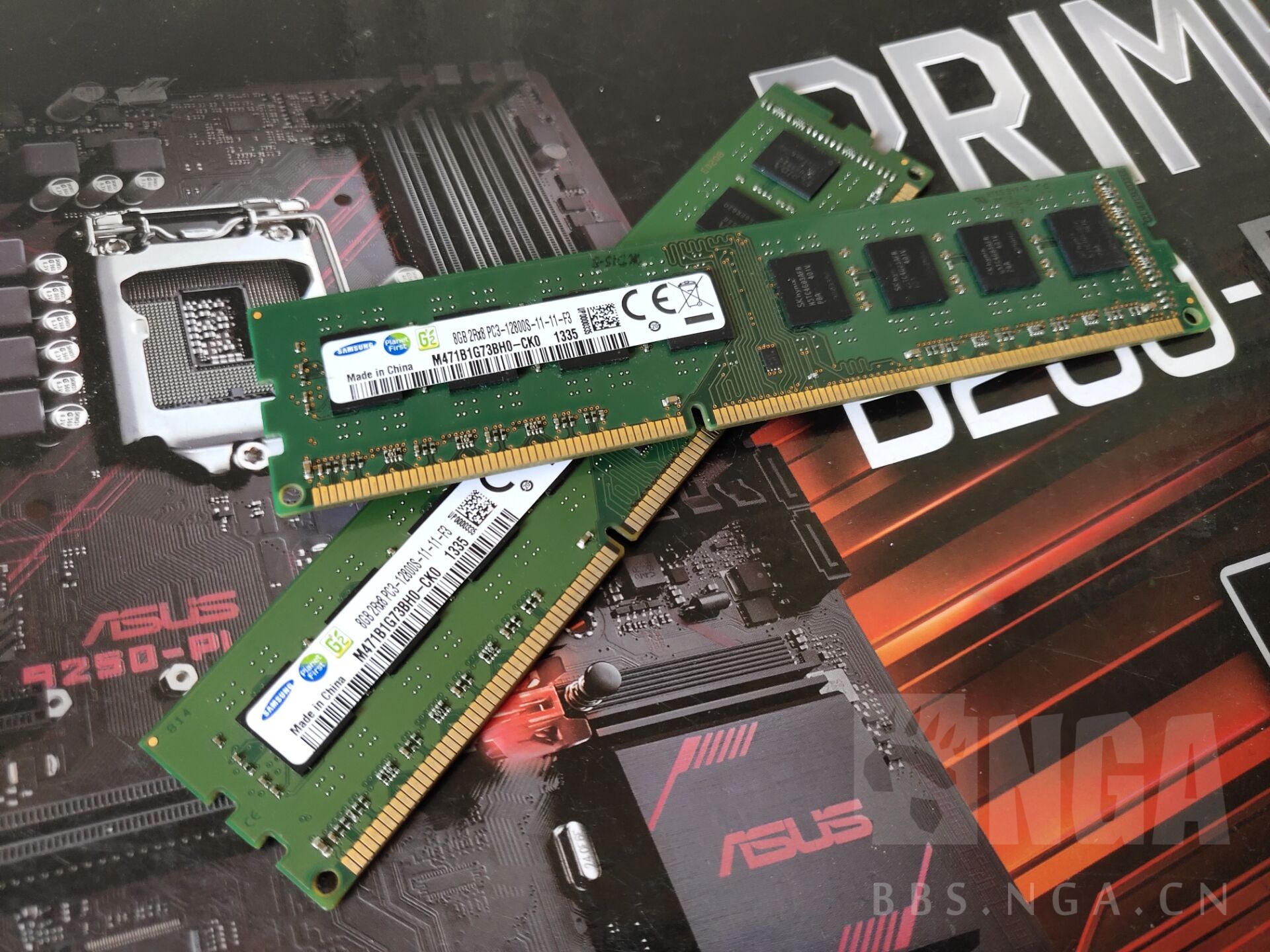 电脑硬件英特尔企业级固态s351016t国行正品三星ddr38g1600内存