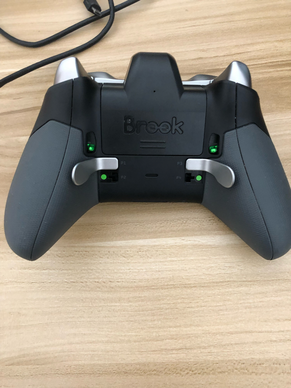 想买个精英手柄看到一款