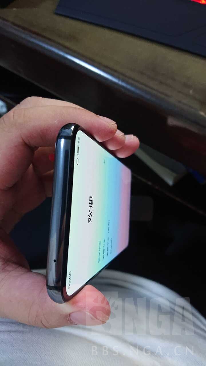 [求助] [手机] 新买的魅族16s感觉屏幕有彩虹纹,是通病吗,要不要退