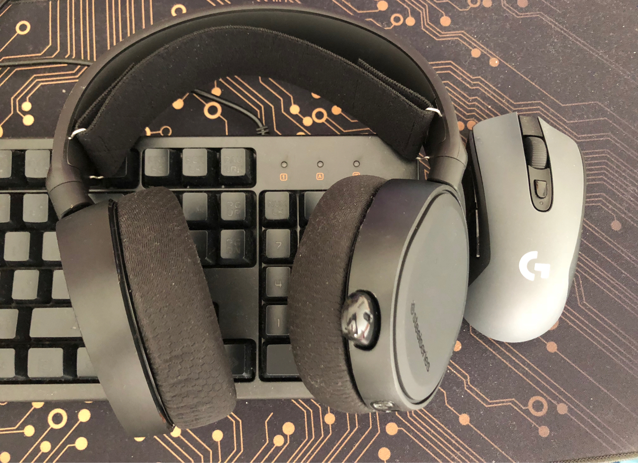 已出电脑外设赛睿2019寒冰3游戏耳机