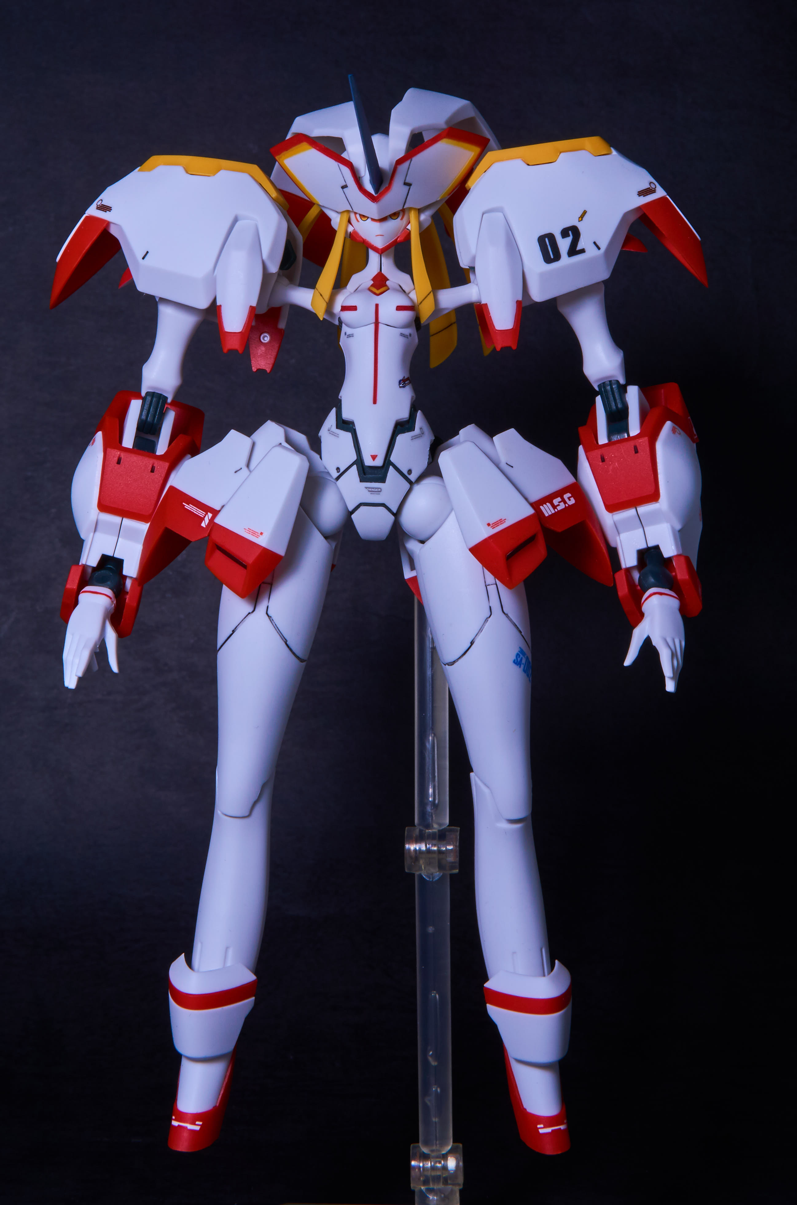 [完成帖] 好微笑 gsc moderoid 鹤望兰 完工啦