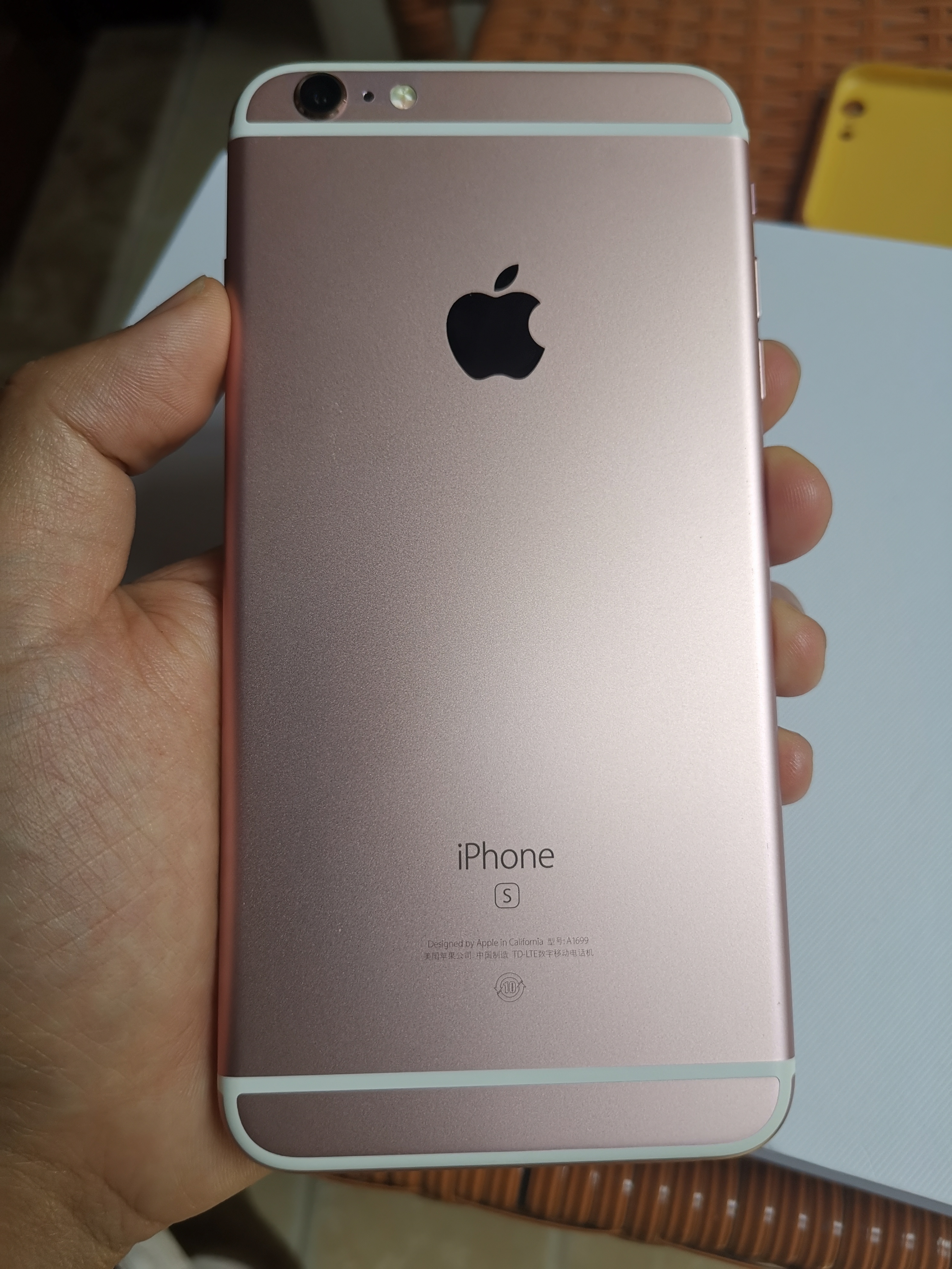 手机平板苹果6sp64g玫瑰金