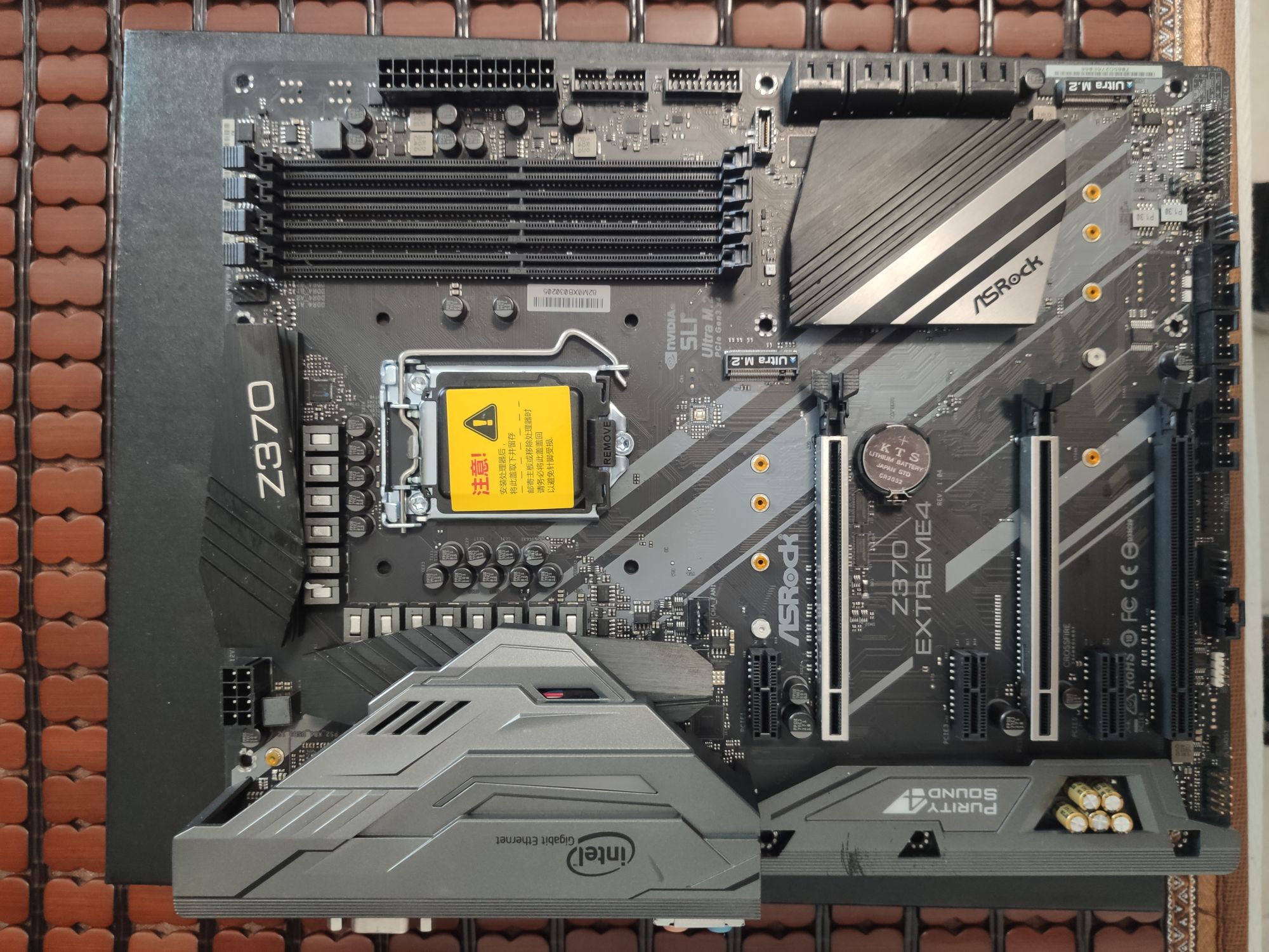 [已出]华擎主板 z370 extreme4 极限玩家4 750包顺丰