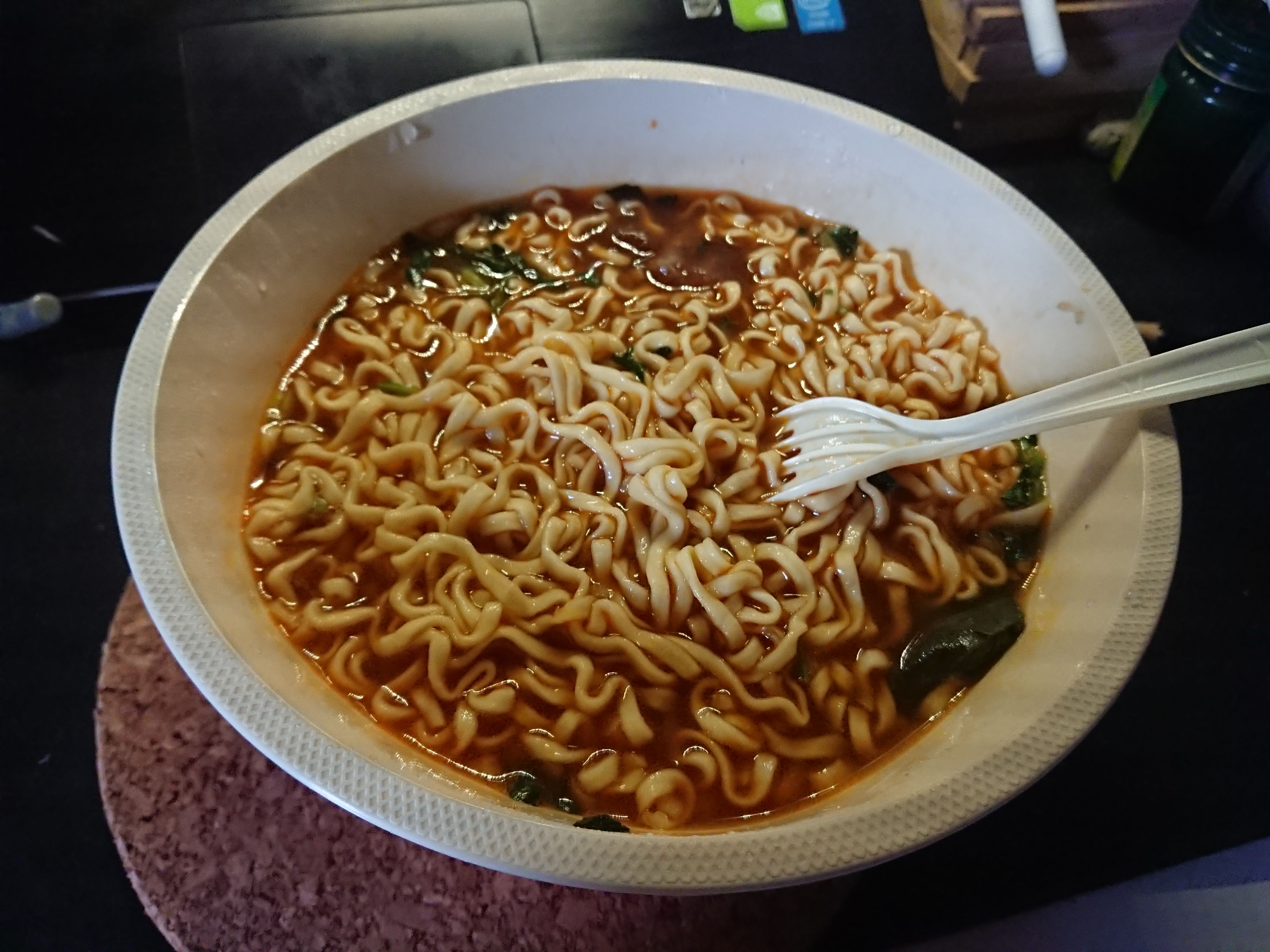 方便面娱乐统一满汉大餐台式半筋半肉牛肉面