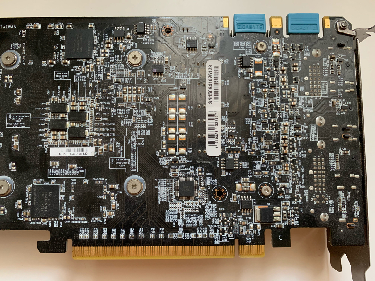 电脑硬件上海出技嘉gtx970wf3550台式机和z21都已出