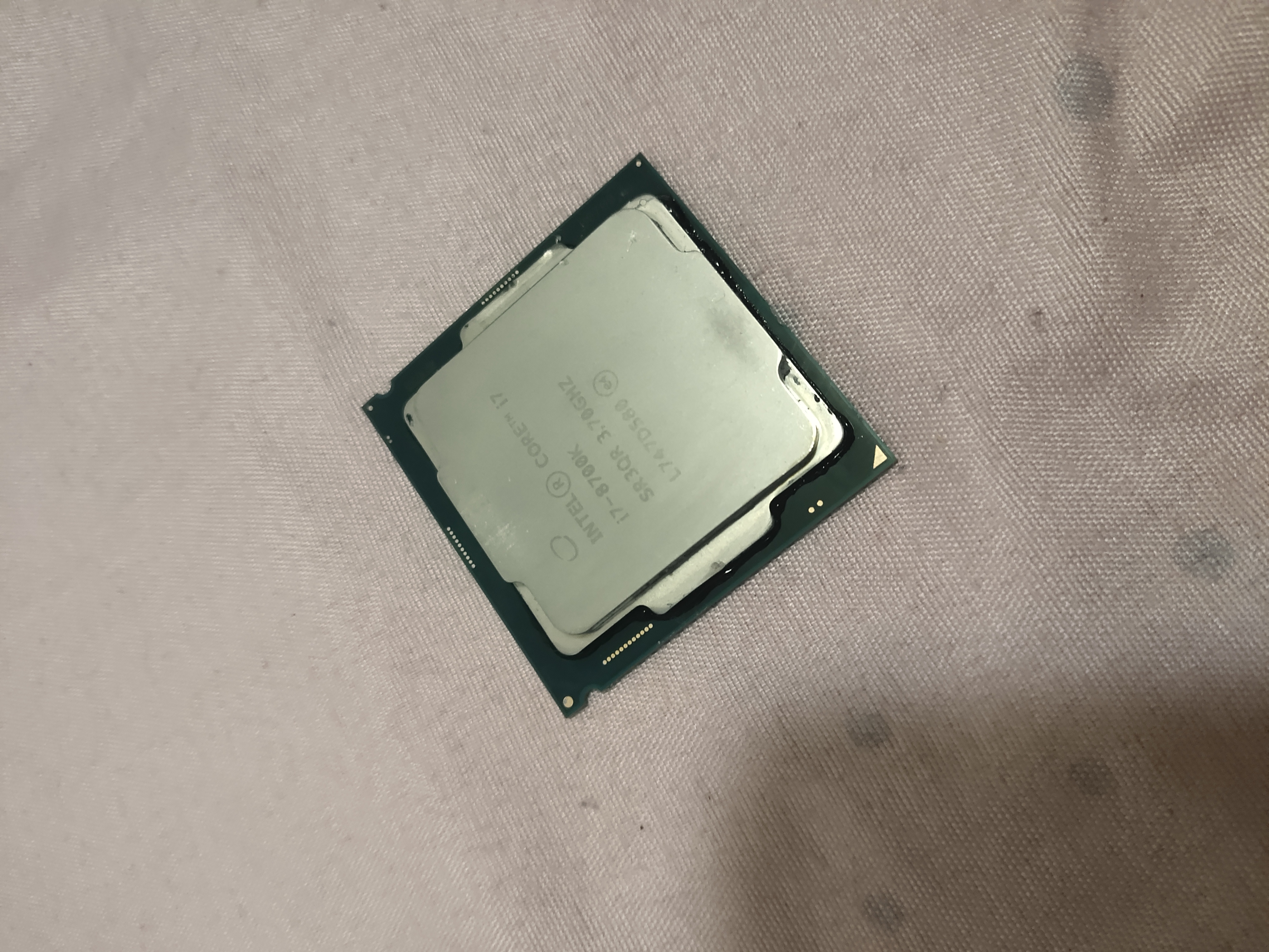 电脑硬件电脑硬件8700k盒装