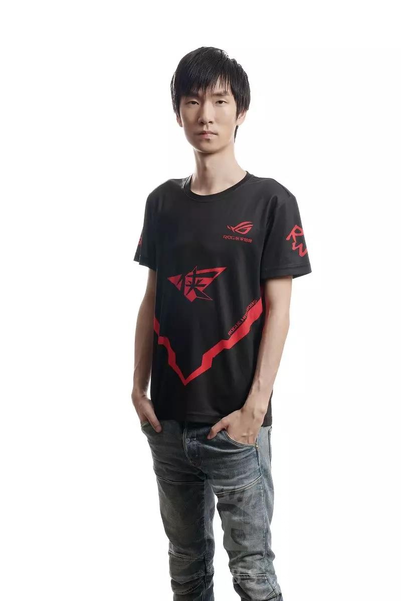 [赛事] next春季赛明星邀请赛线下总决赛决赛th000大胜infi夺冠