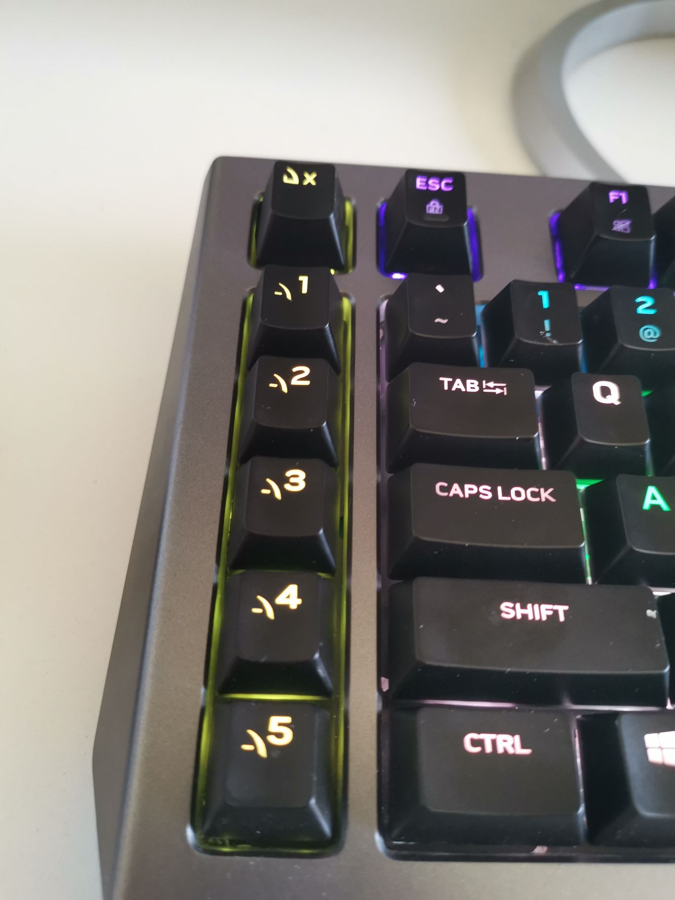 外星人aw768键盘怎么设置宏啊.