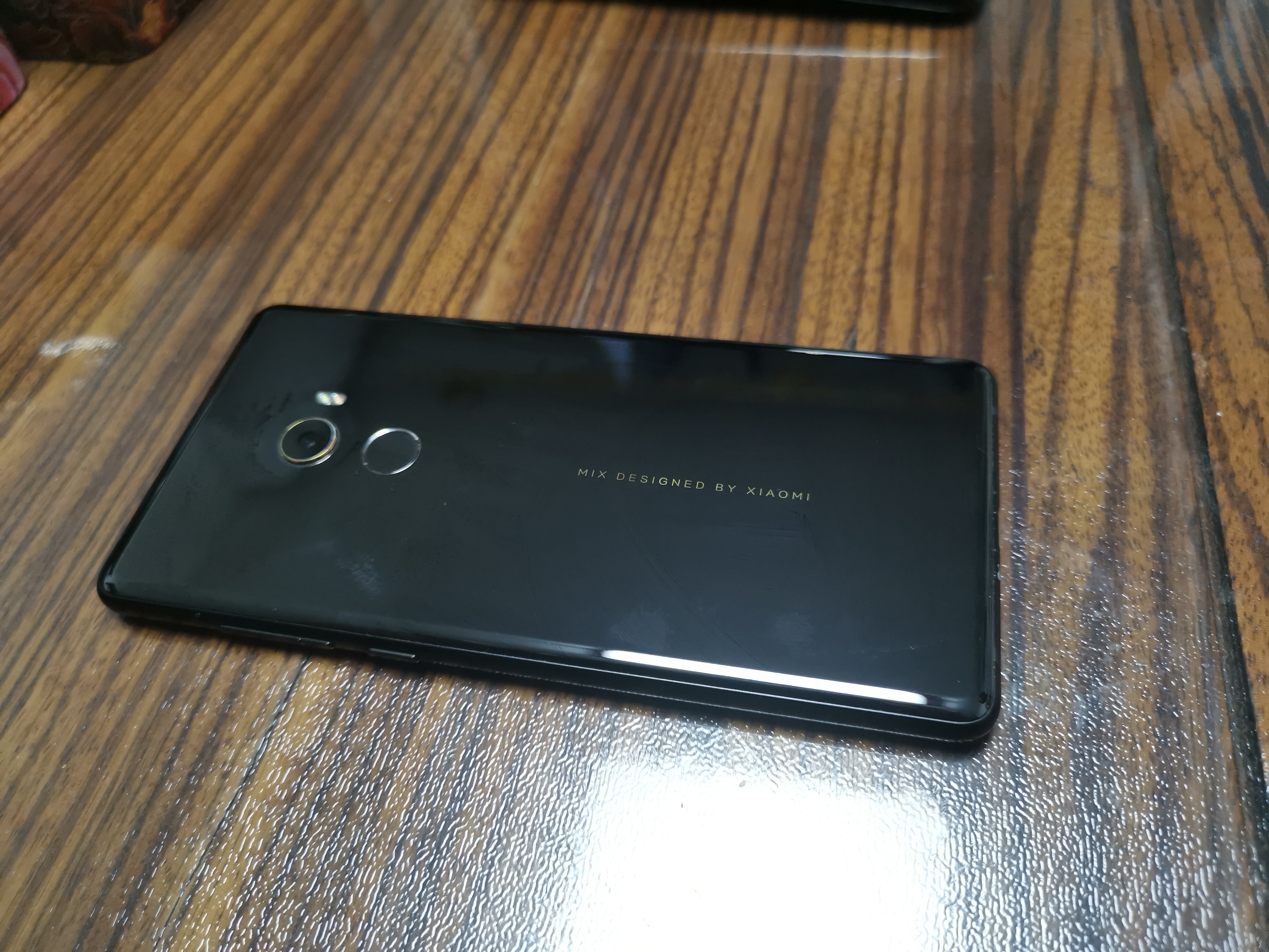 手机平板小米mix26128陶瓷版自刀100900元