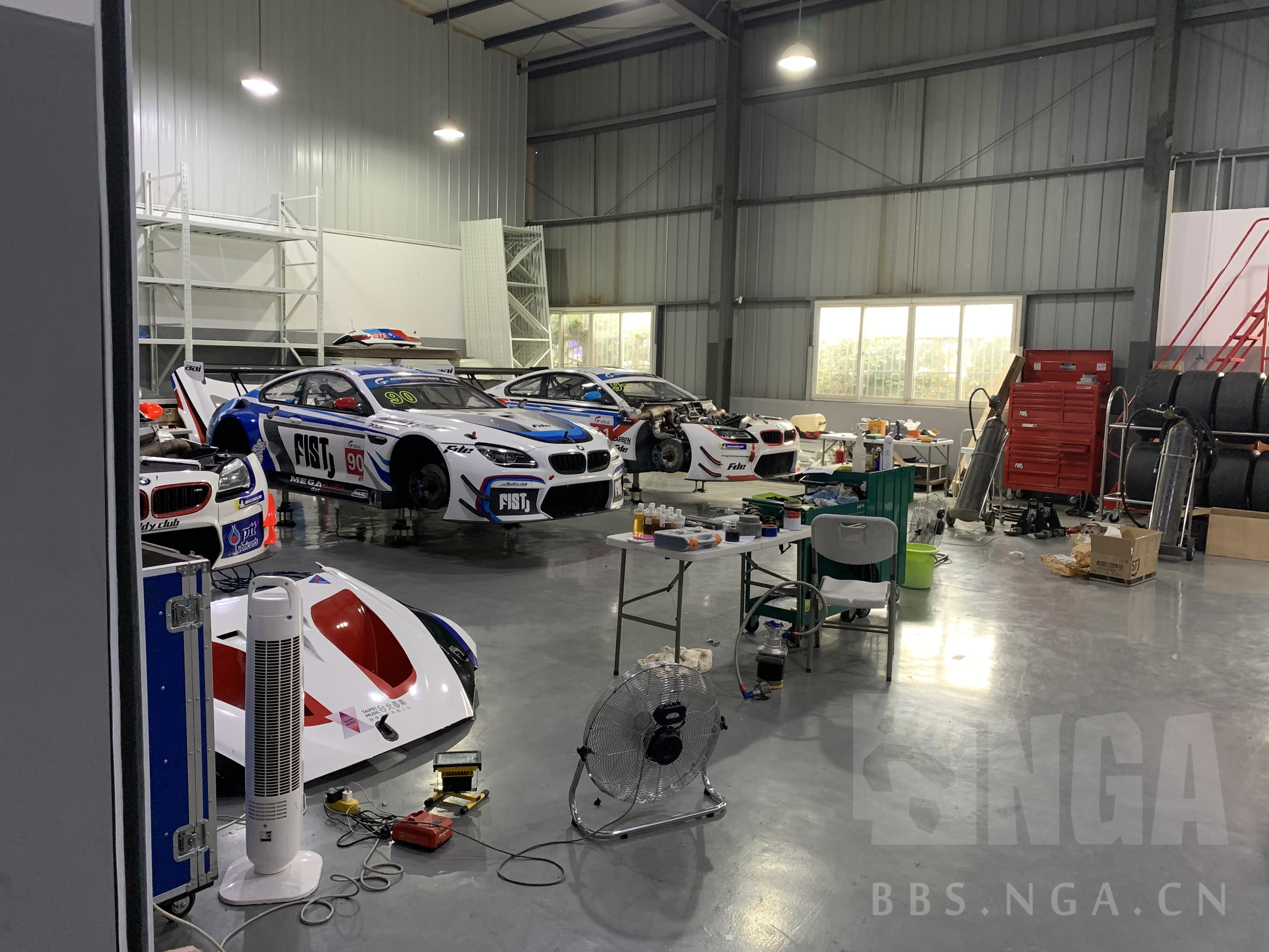 [车版专栏-改装作业] 安装tpe程序,顺便参观fist车队上海分部车间