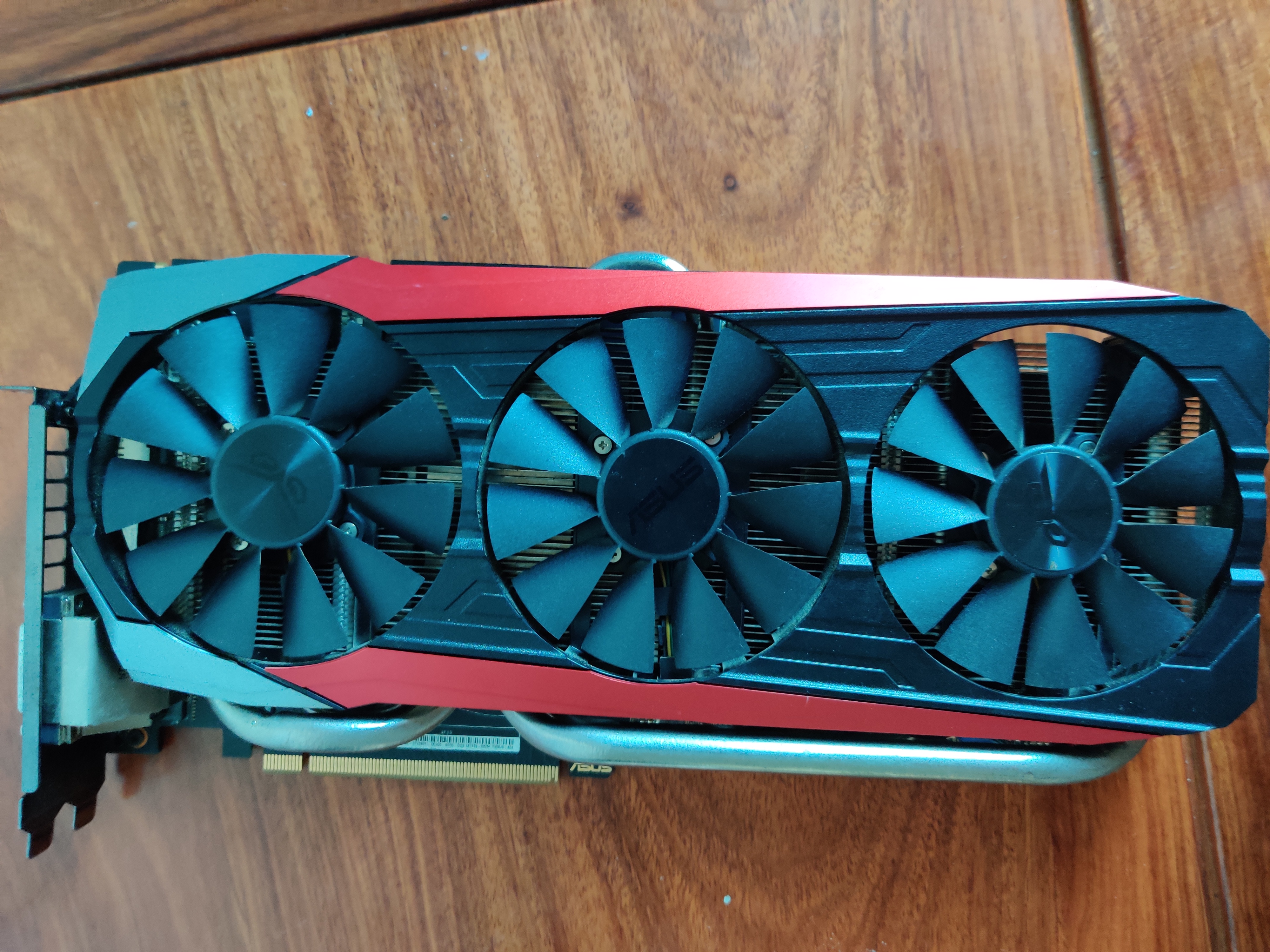 电脑硬件已出华硕猛禽ocgtx980ti过保未折