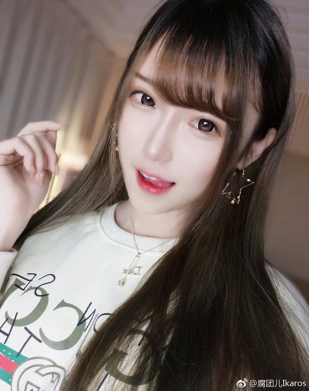 你们说的k女和腐团是谁啊