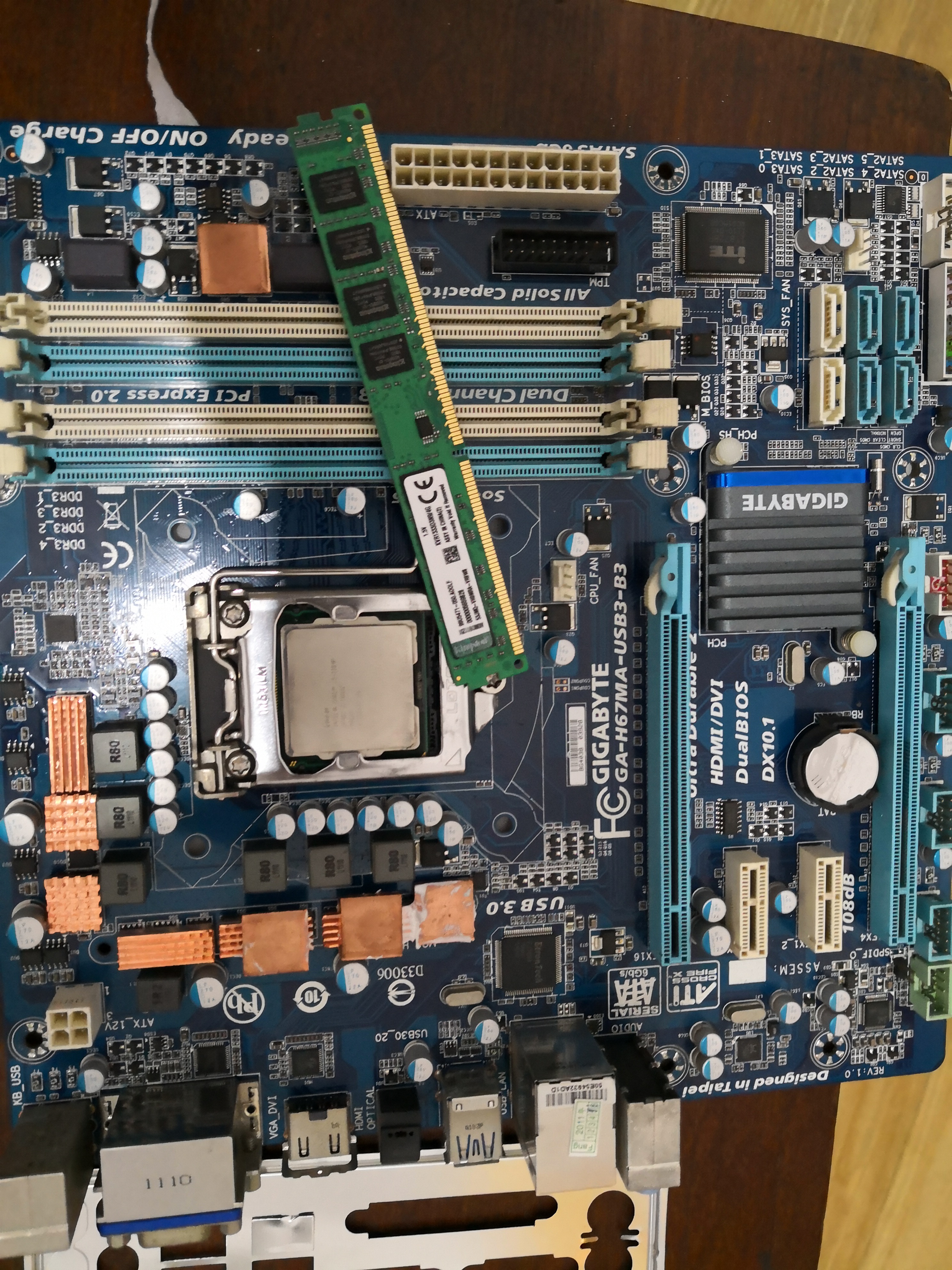 [电脑硬件][售]i5/2380p h67 4g带挡板