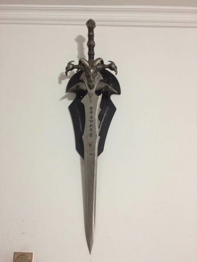 想买把霜之哀伤 哪里有卖的?