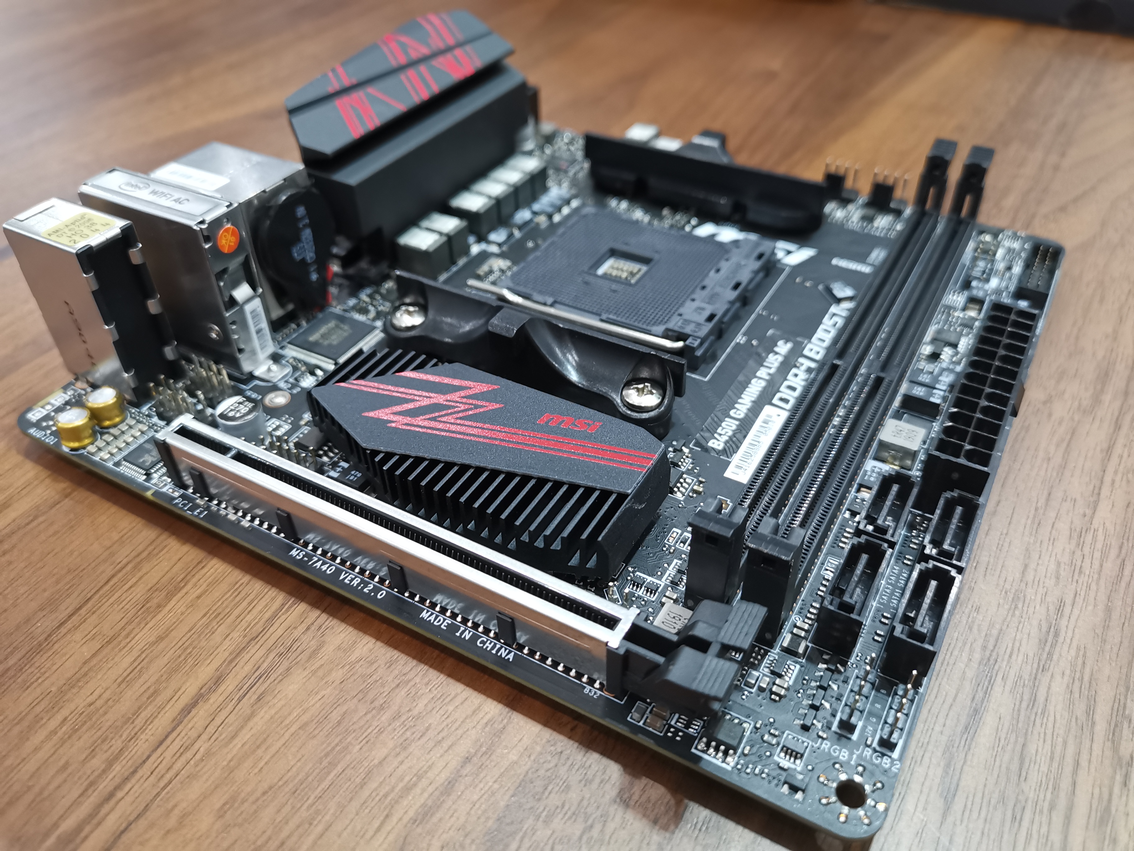 电脑硬件微星b450i已售