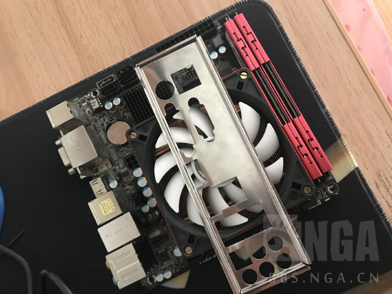 电脑硬件e31230v2华擎b75itx主板威刚ddr32133已出