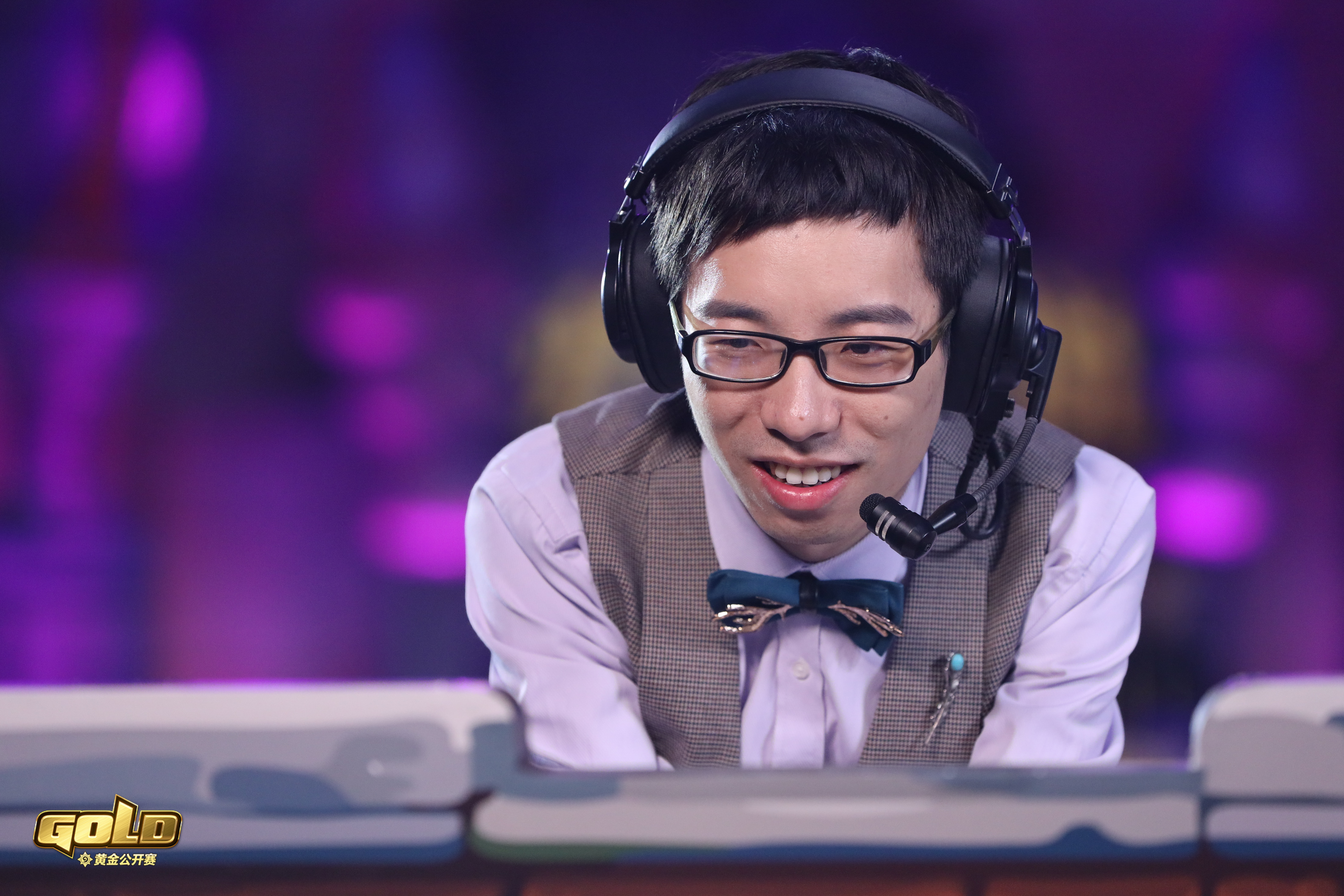 教练与队员主播与解说黄金赛天津站nga专访驴鸽