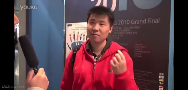 这个手配这个表情,智障也有春天不是瞎说的[s:ac:哭笑]