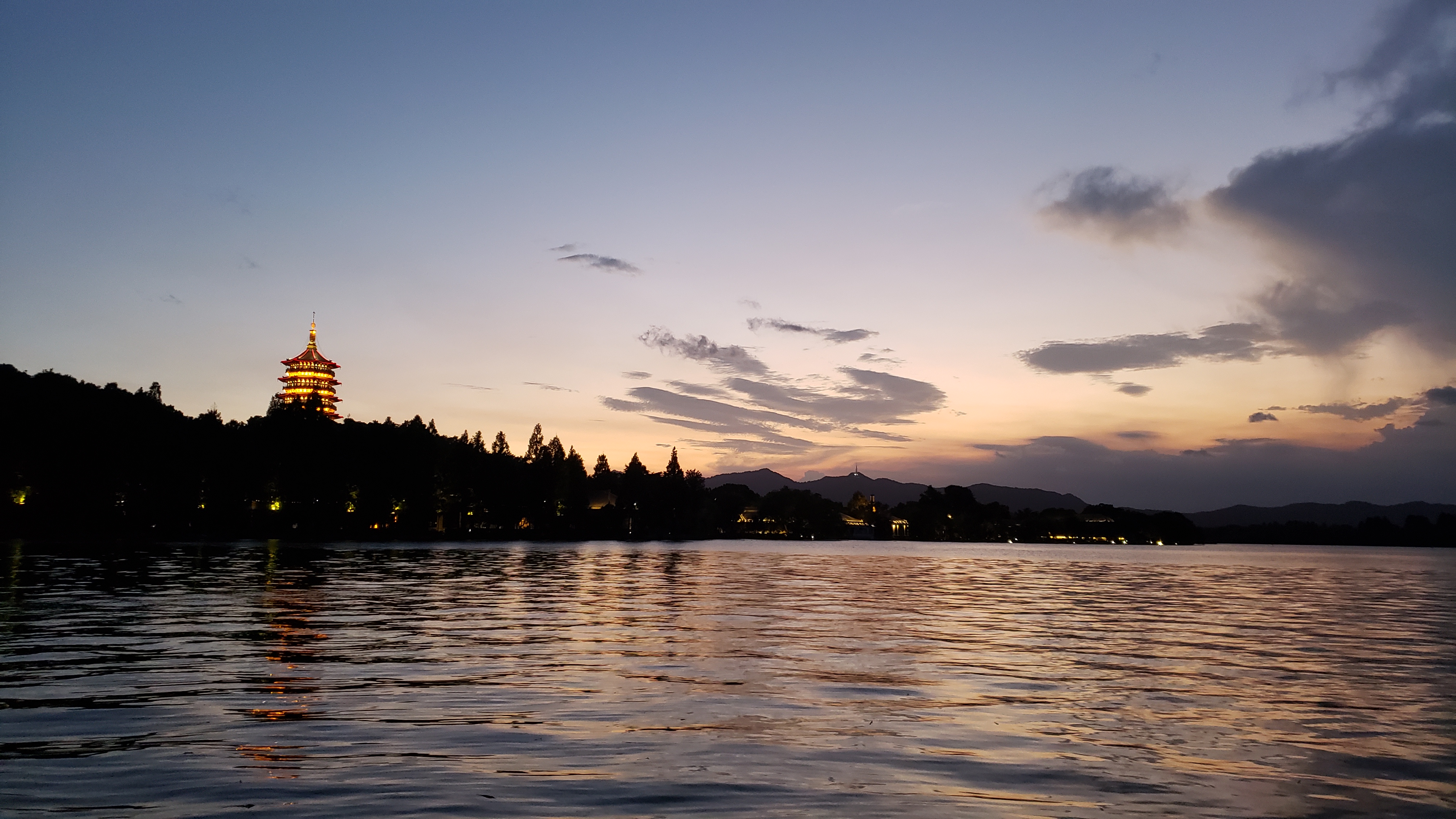 杭州美景,手机拍的,求轻喷.