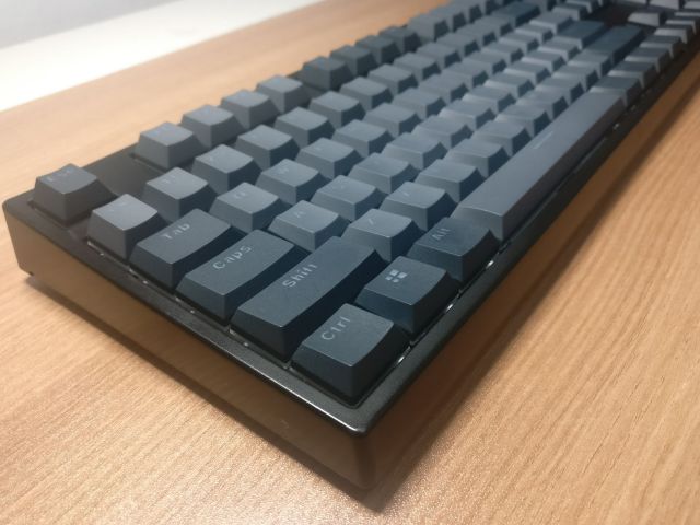 [电脑外设]237顺丰包邮出凯酷104佳达隆g黄轴rgb背光机械键盘