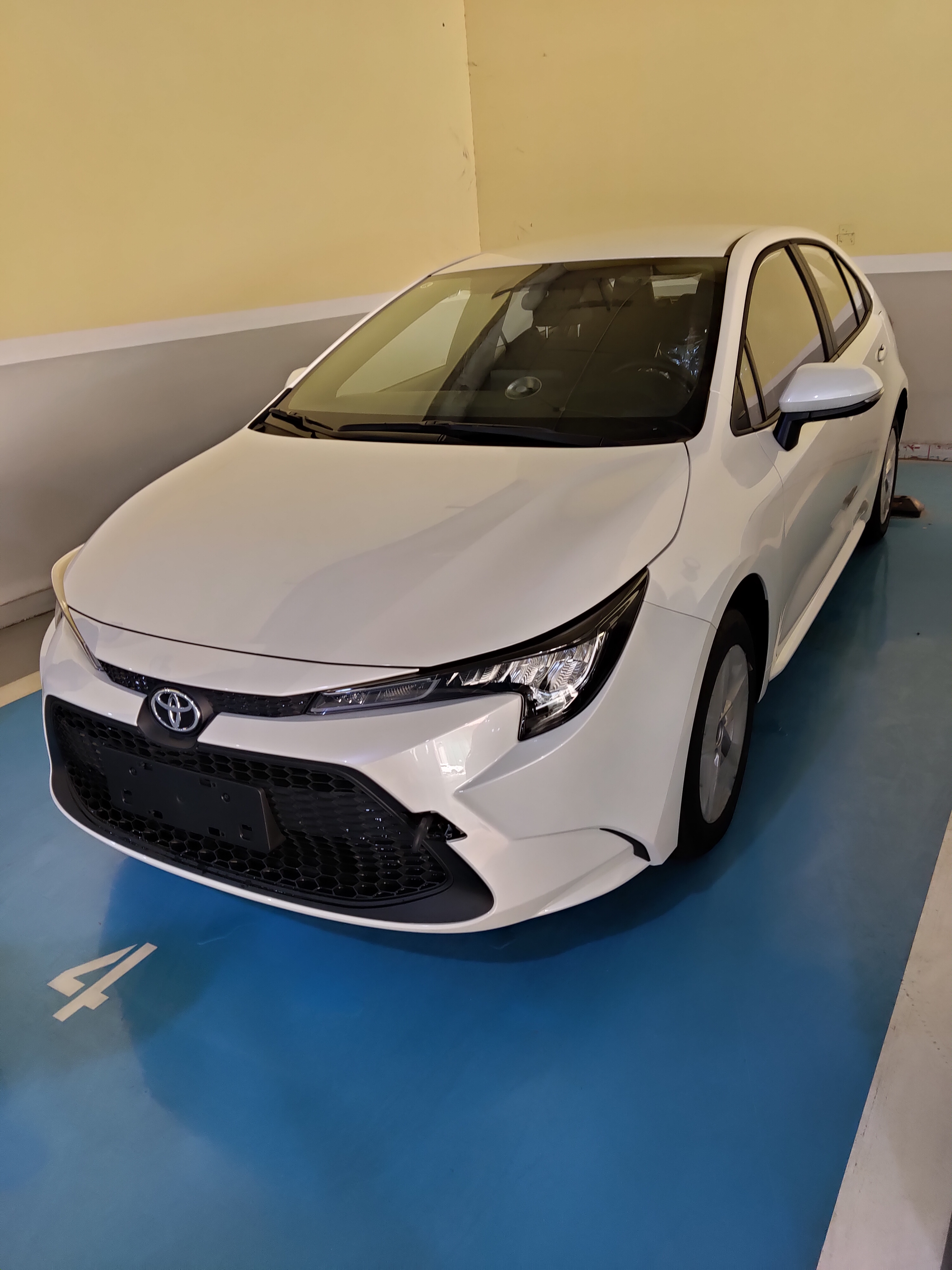 新雷凌进取版简易提车