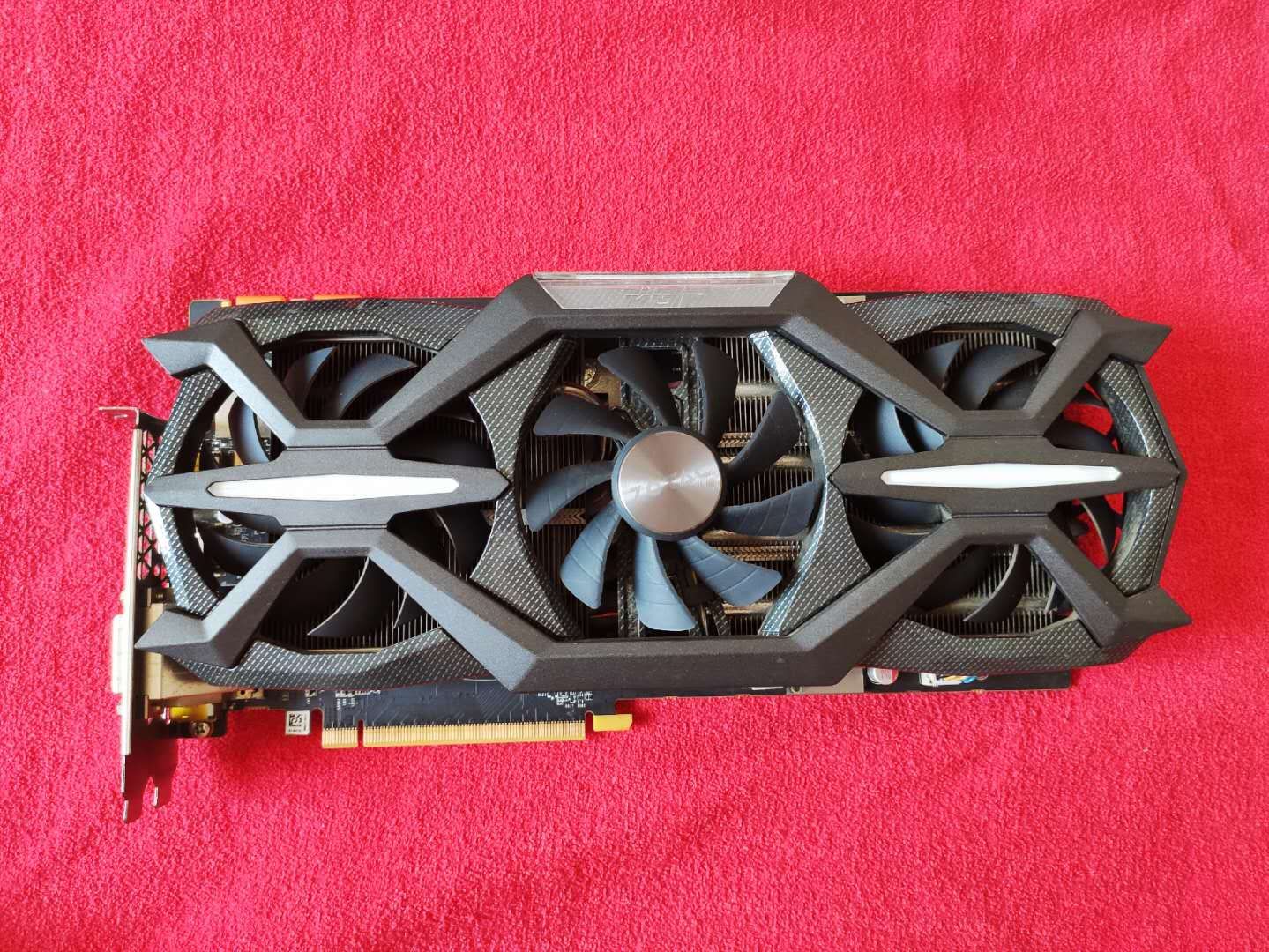 电脑硬件gtx1070索泰pgfoc