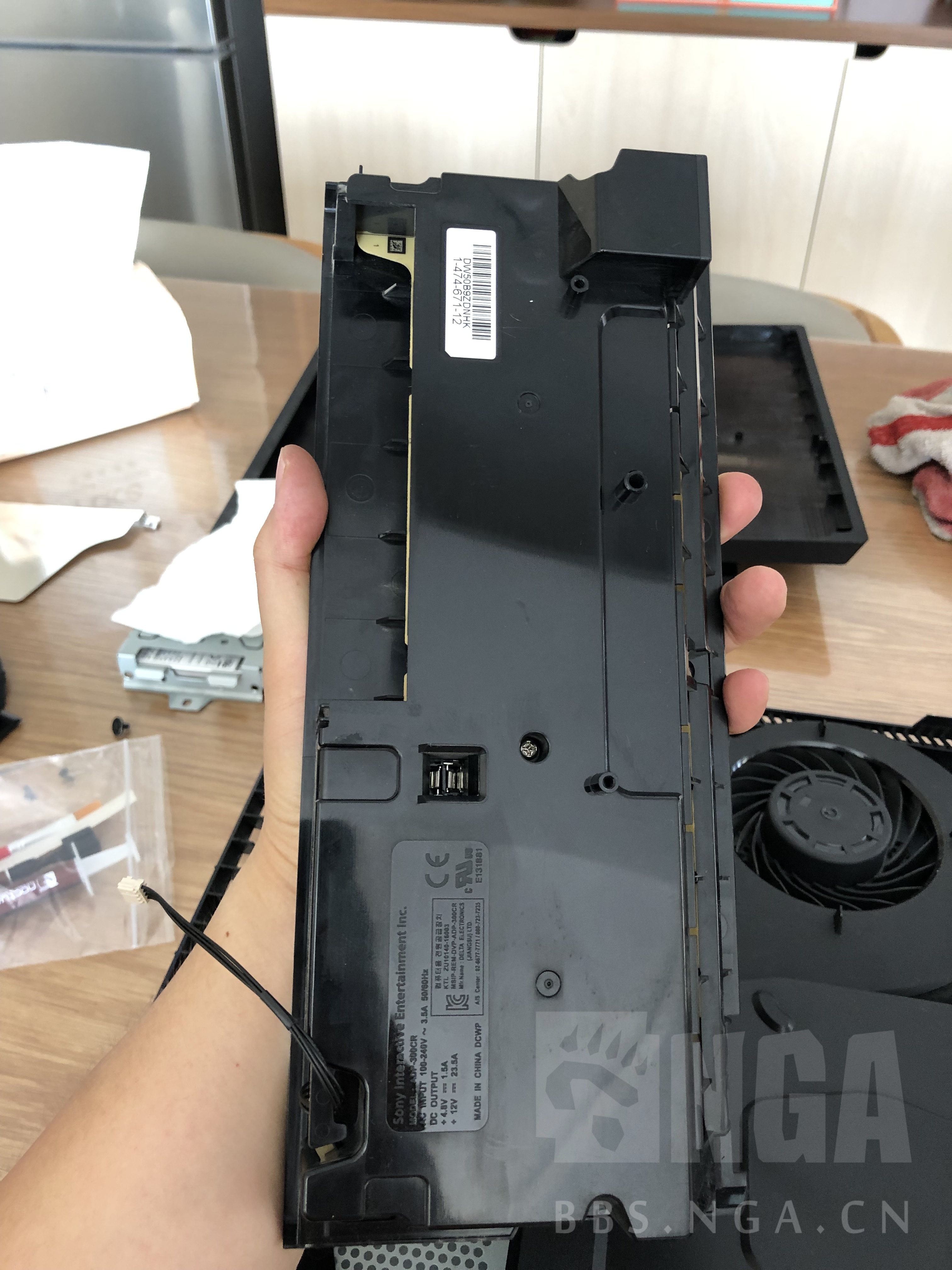 为了冰原ps4pro拆解清灰换硅脂