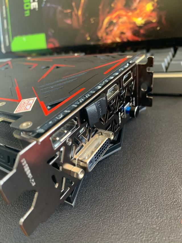 [电脑硬件] 出七彩虹gtx1080ti le 火神 伏尔甘